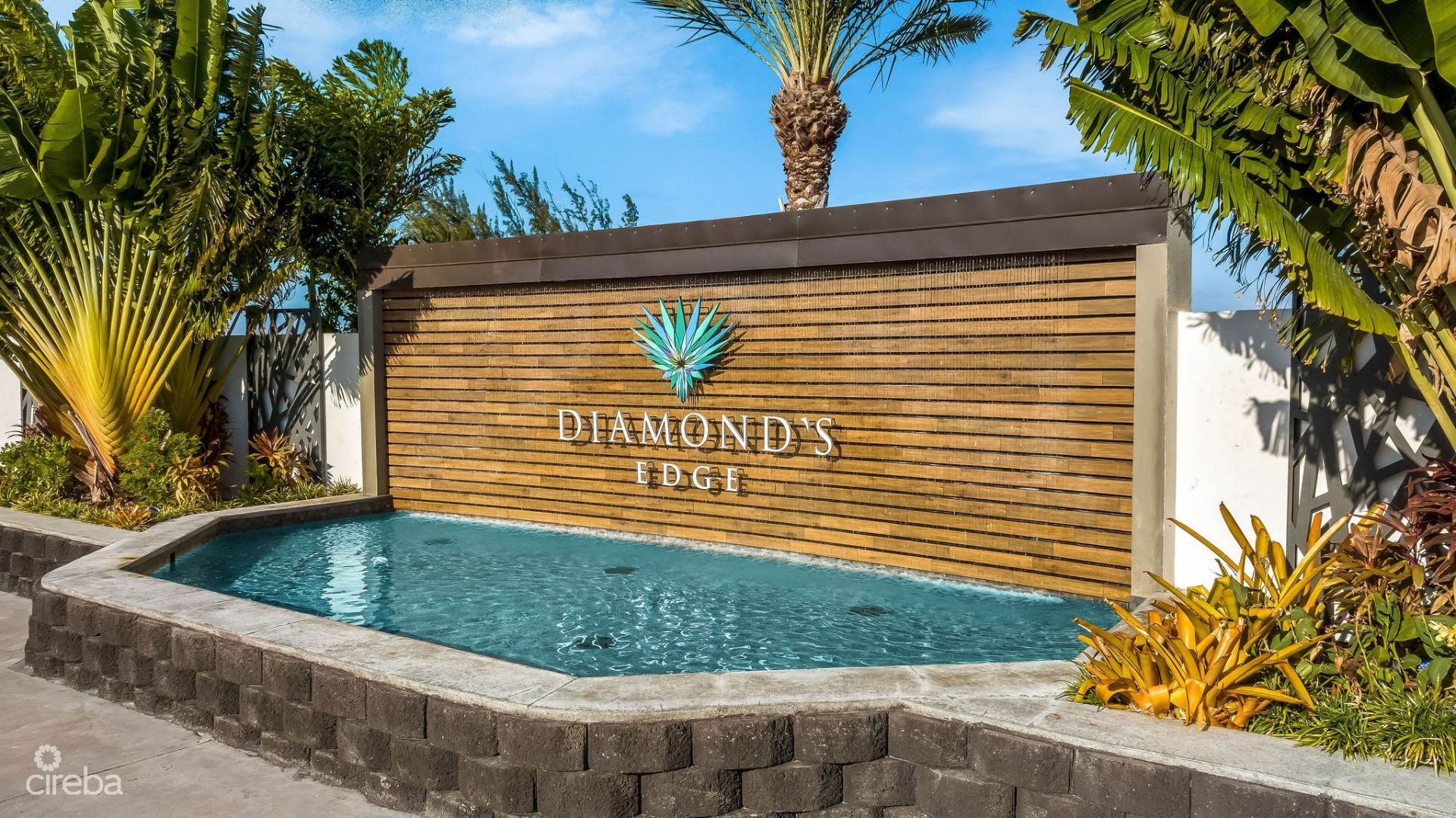 DIAMOND'S EDGE WATERFRONT ESTATE LOT 10