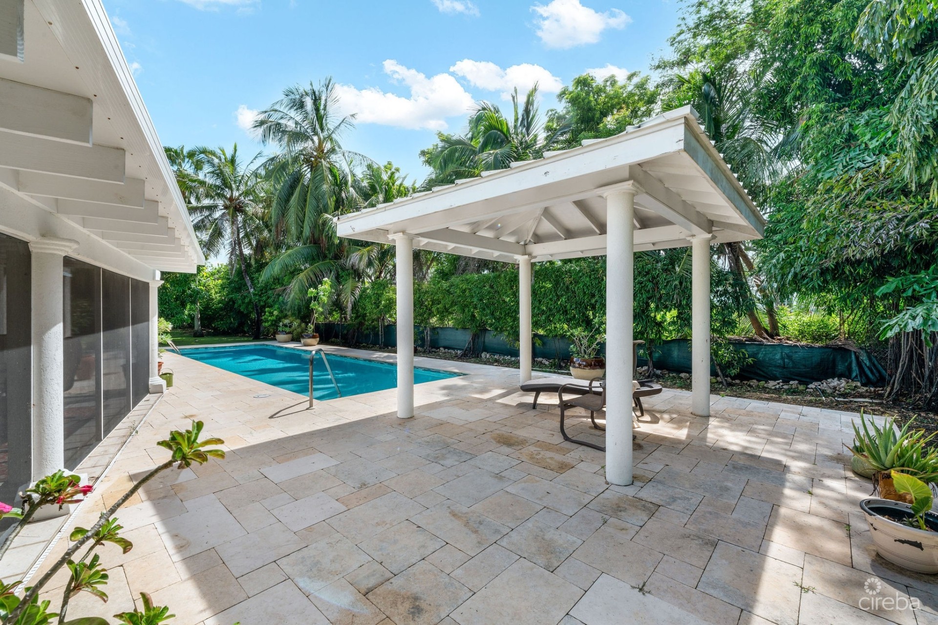 SOUTH SOUND FAMILY HOME (0.45 ACRE LOT) SOUTH SOUND FAMILY HOME (0.45 ACRE LOT)