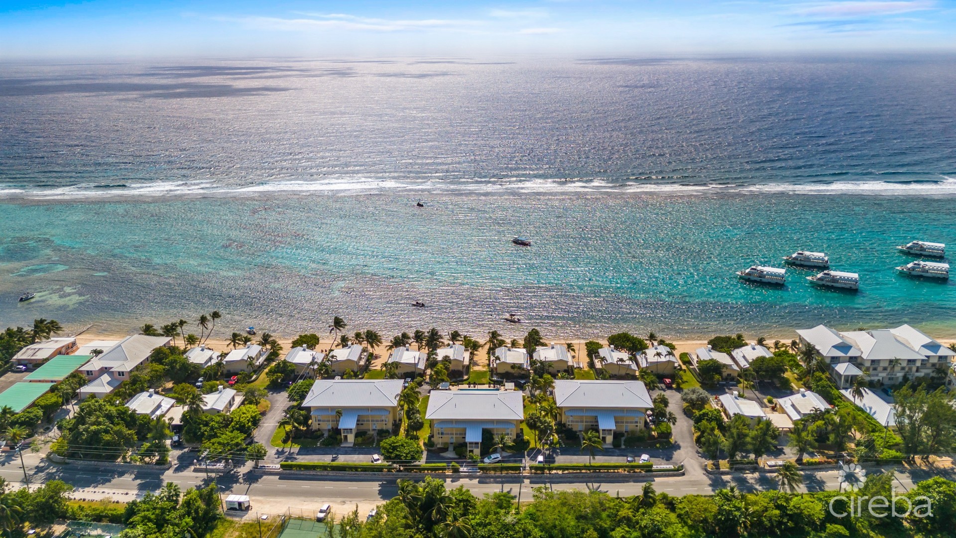 4 BEDROOM VILLA - CARIBBEAN PARADISE