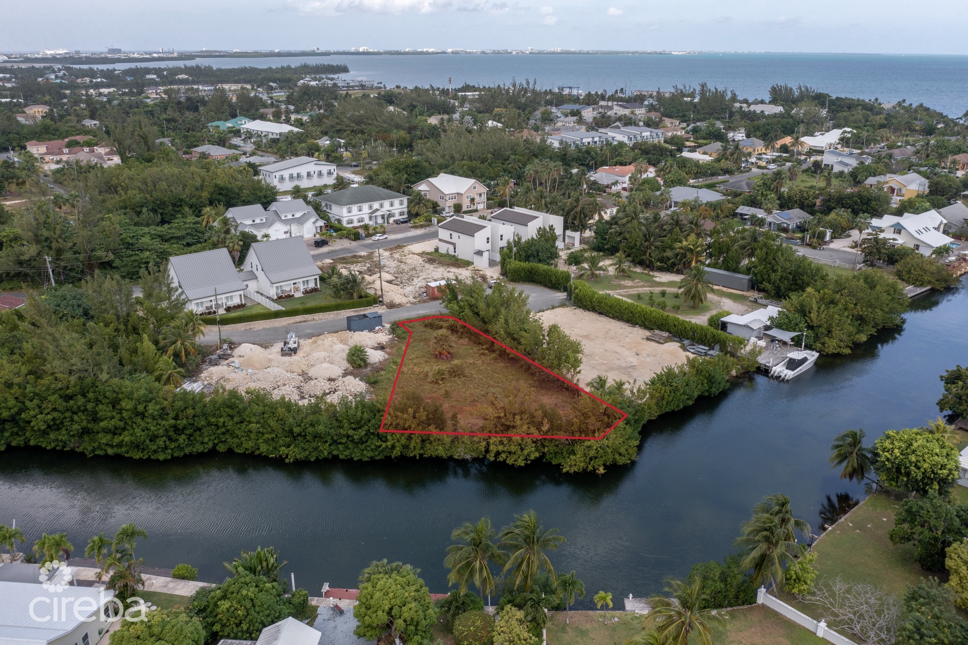 0.33 ACRE CANAL FRONT LAND ON SWEETLEAF CLOSE 0.33 ACRE CANAL FRONT LAND ON SWEETLEAF CLOSE