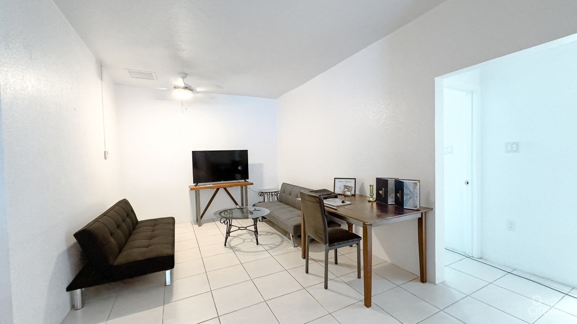 WEST BAY INVESTMENT FOURPLEX WEST BAY INVESTMENT FOURPLEX