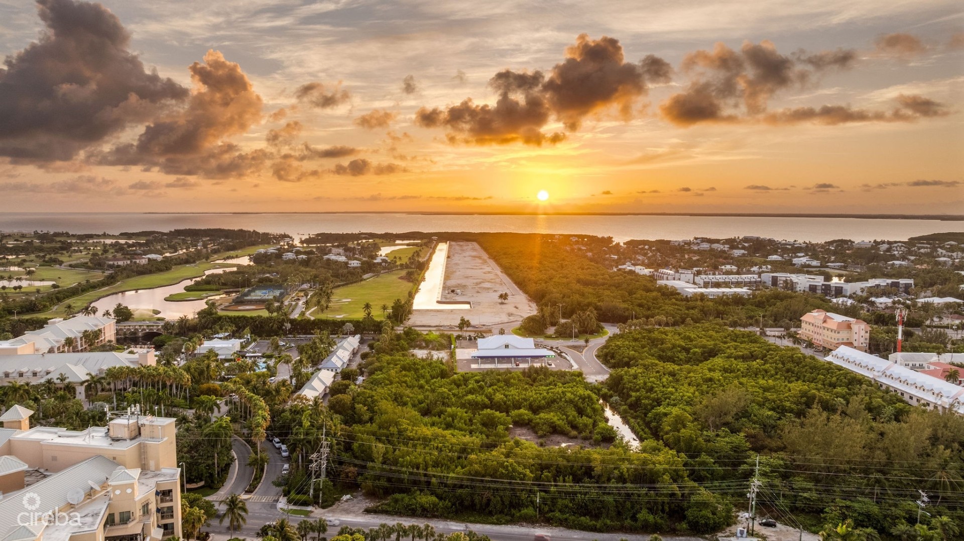 RARE SEVEN MILE BEACH CORRIDOR HOTEL/TOURISM ZONED ACERAGE RARE SEVEN MILE BEACH CORRIDOR HOTEL/TOURISM ZONED ACERAGE