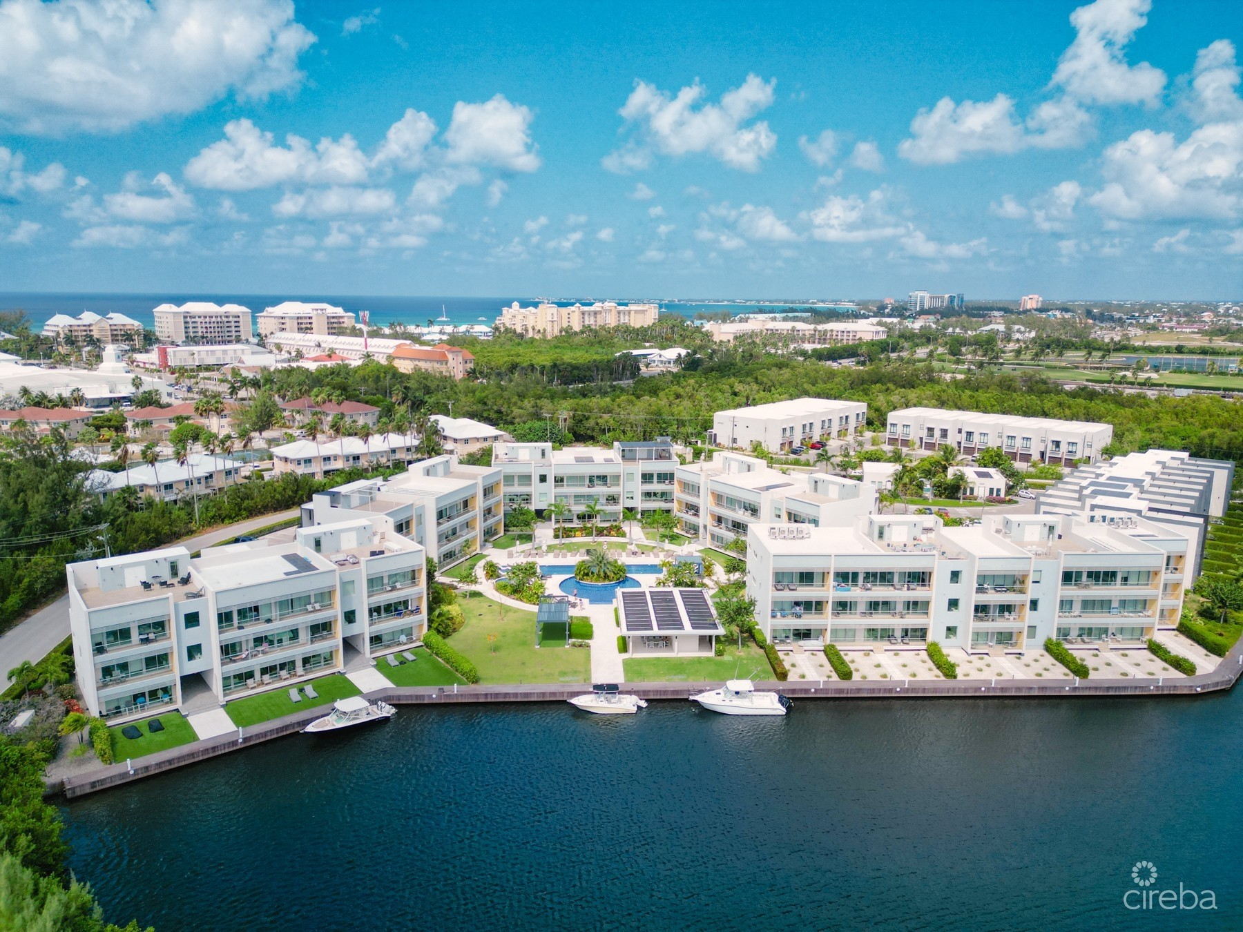 ONE CANAL POINT 526 WITH DOCK ONE CANAL POINT 526 WITH DOCK