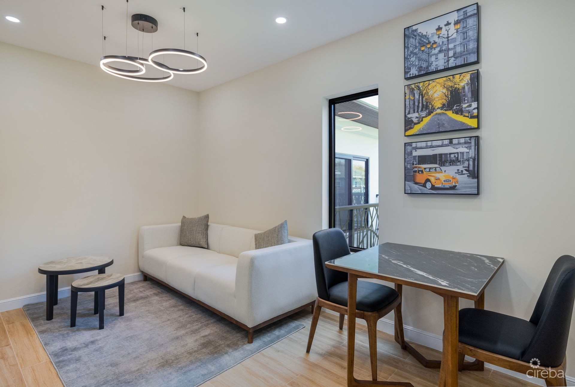 ARZA WEST BAY JADE – UPGRADED FULLY FURNISHED 1-BED/BATH CORNER UNIT ARZA WEST BAY JADE – UPGRADED FULLY FURNISHED 1-BED/BATH CORNER UNIT