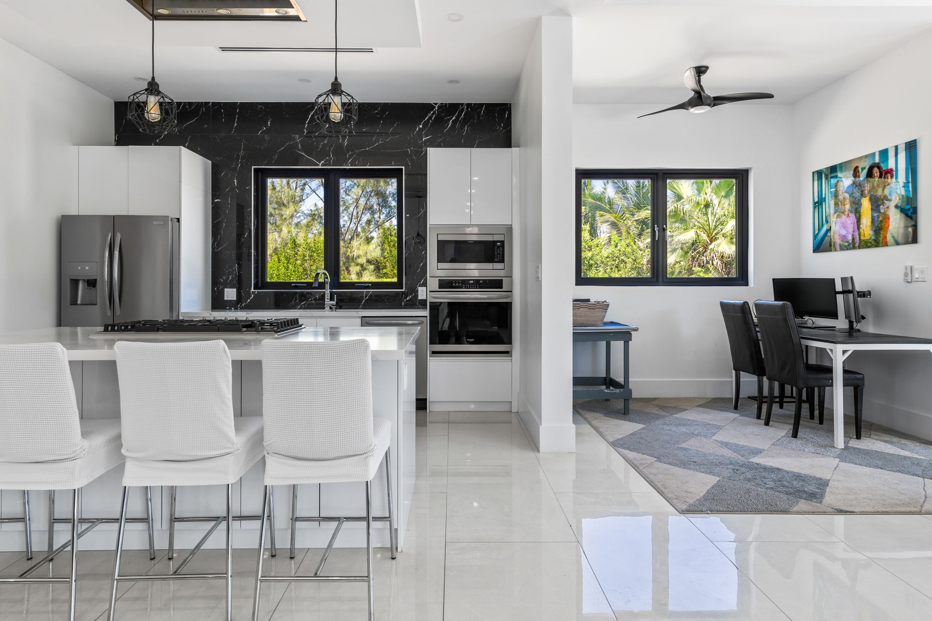 48 Haven Circle - Modern Single Family Home