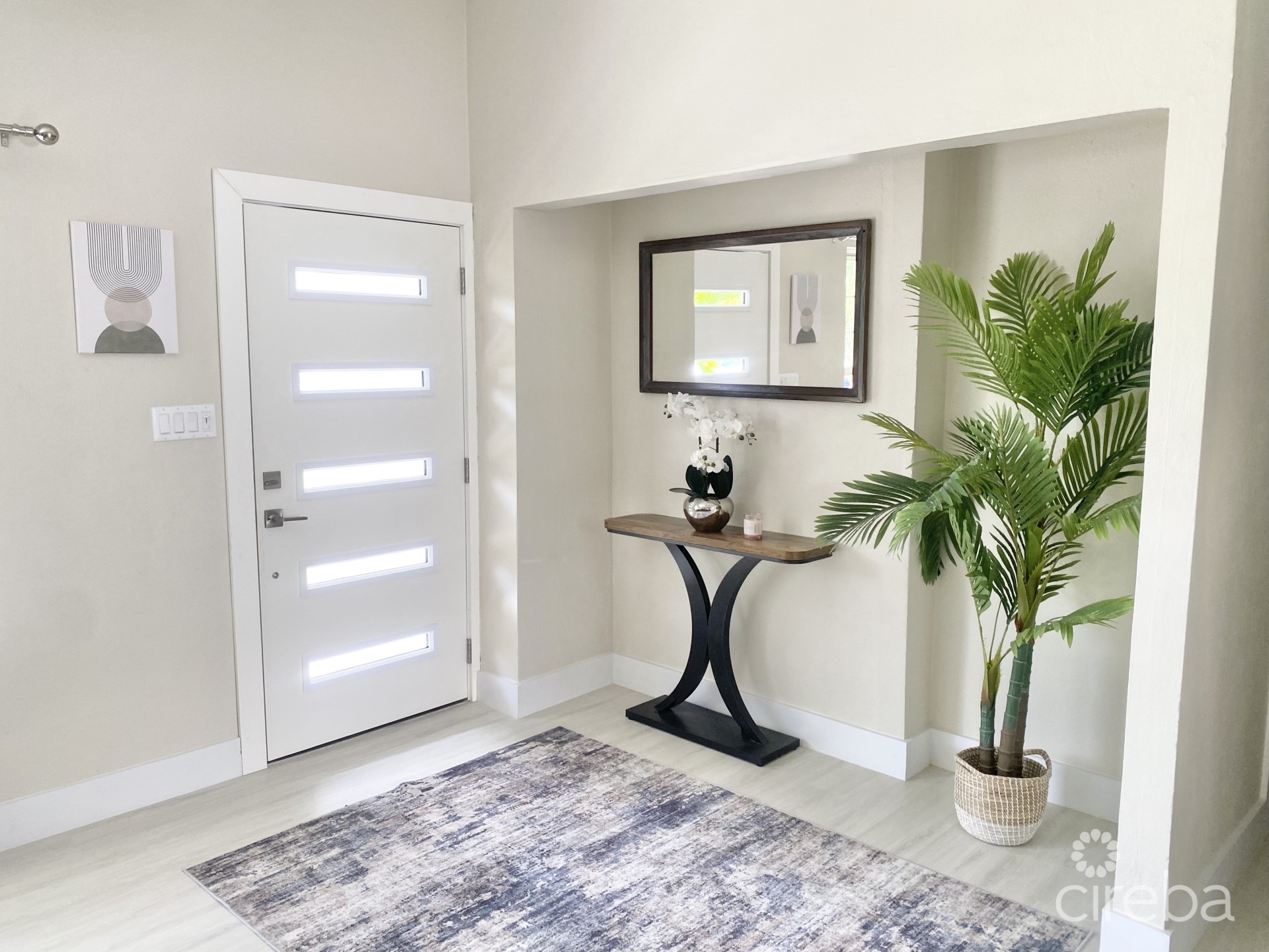 STUNNINGLY RENOVATED 3 BED +DEN HOME IN GEORGE TOWN STUNNINGLY RENOVATED 3 BED +DEN HOME IN GEORGE TOWN