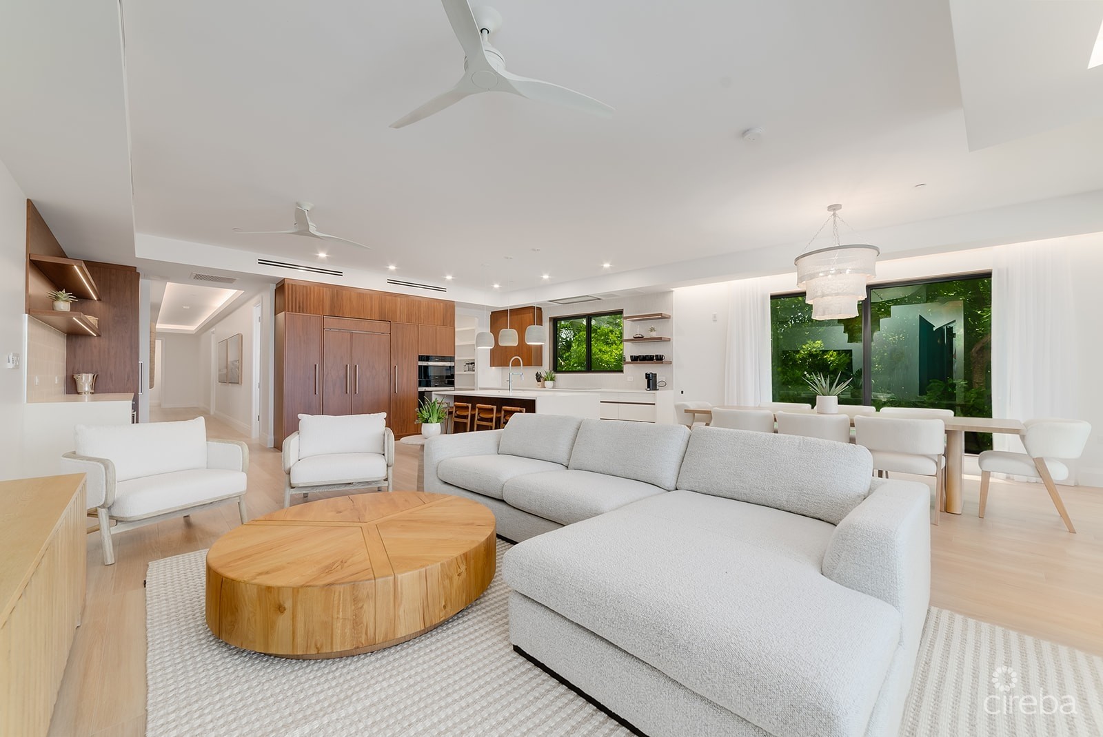 RESIDENCE 4 - THE SANDS