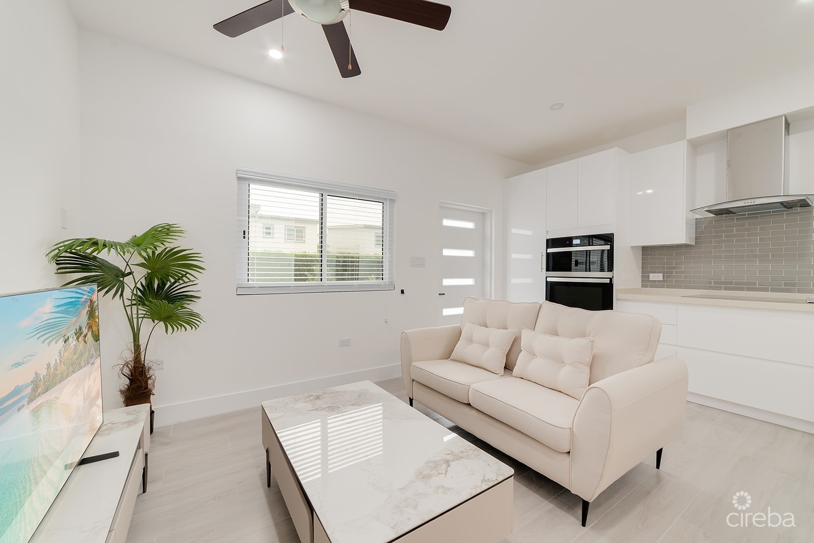 YARL 1 BED 1 BATH YARL 1 BED 1 BATH