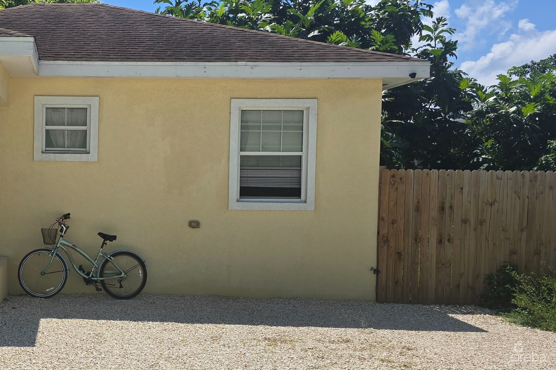 #185 EASTERN AVENUE HOME #185 EASTERN AVENUE HOME