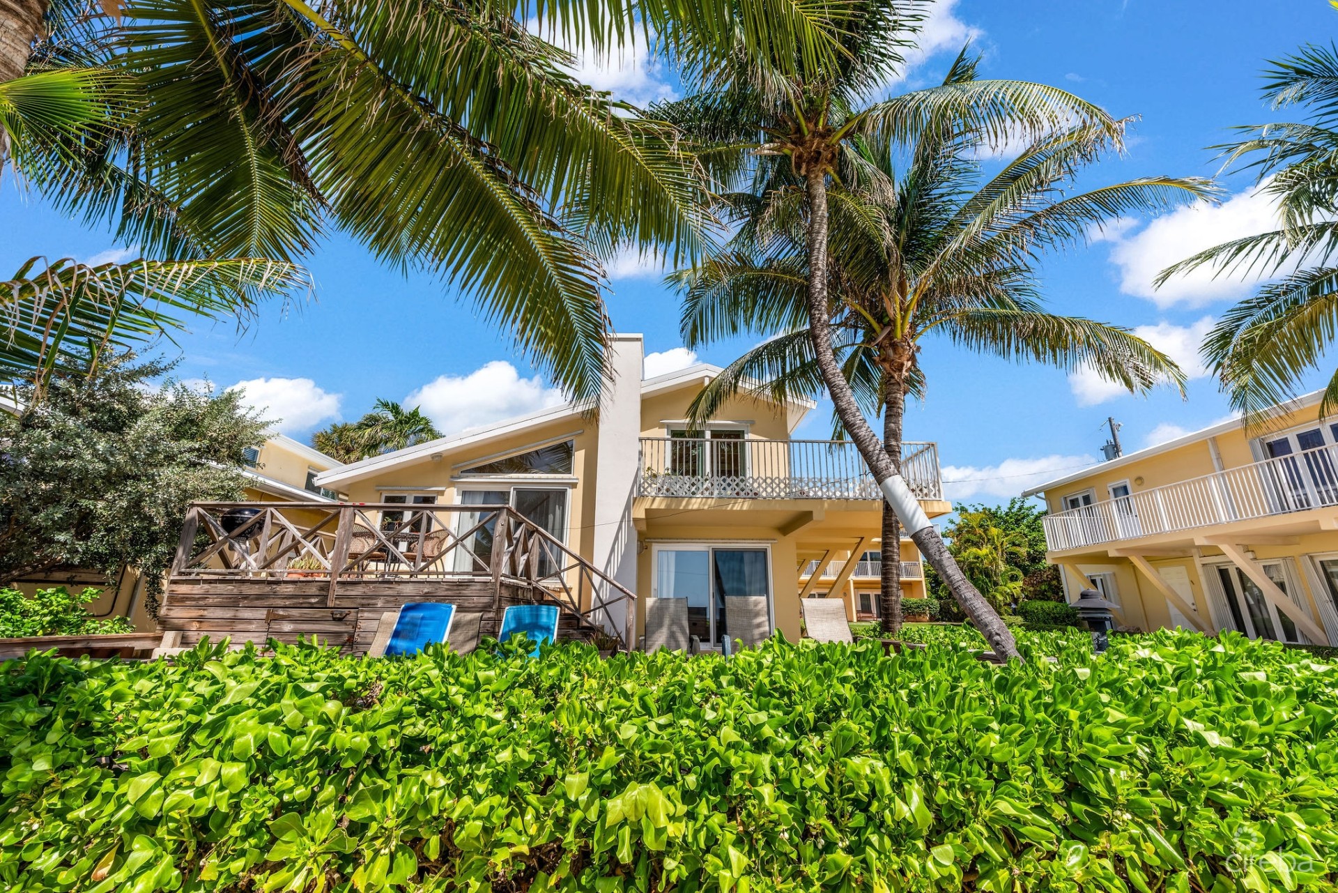 CARIBBEAN PARADISE 8, BEACHFRONT VILLA CARIBBEAN PARADISE 8, BEACHFRONT VILLA