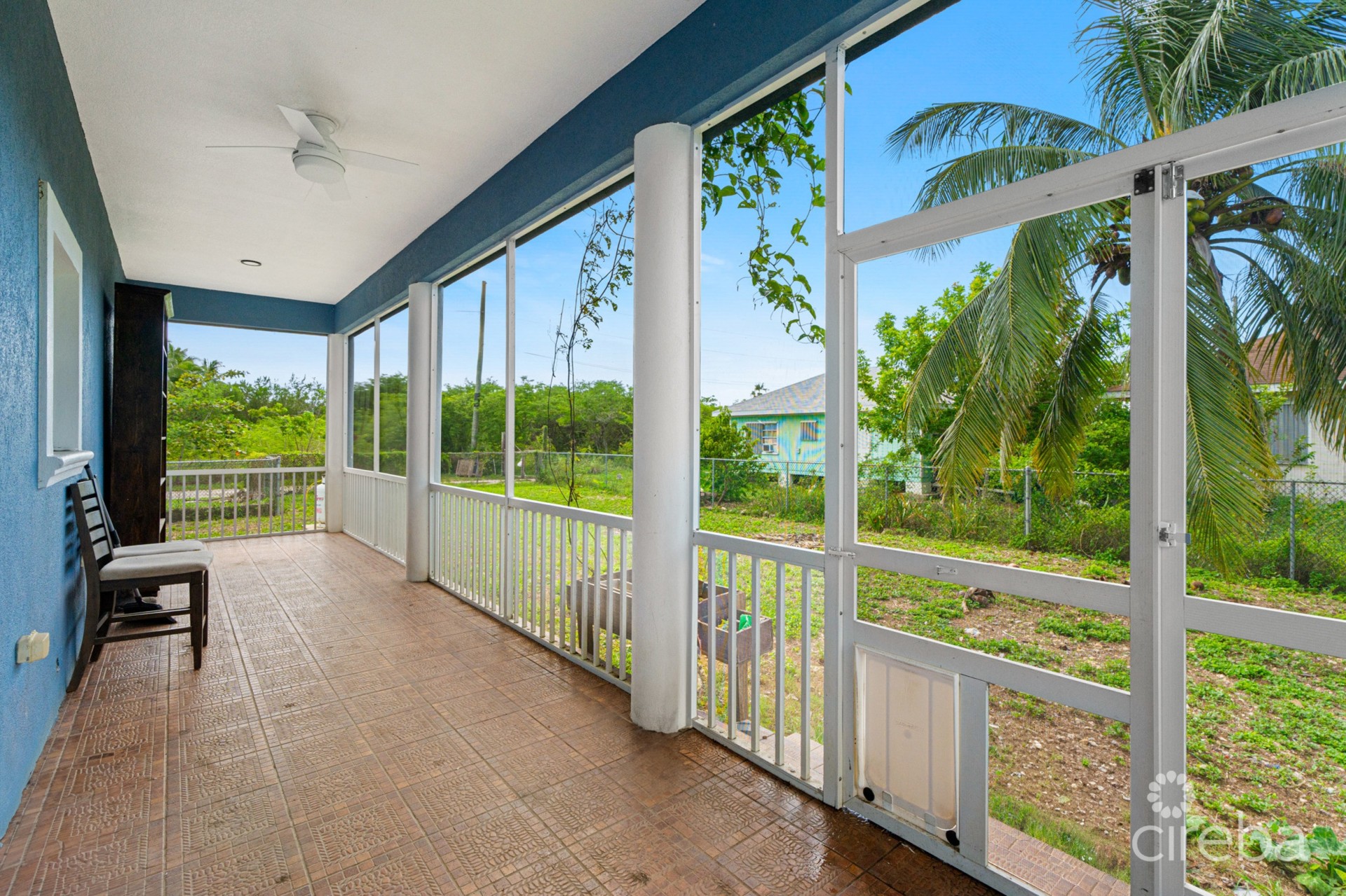 SPACIOUS 3 BED, 3 BATH HOME IN FRANK SOUND SPACIOUS 3 BED, 3 BATH HOME IN FRANK SOUND