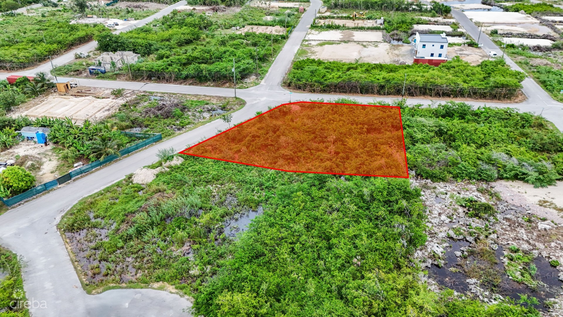 LARGE CORNER LOT .366 ACRE IN LOOKOUT GARDENS LARGE CORNER LOT .366 ACRE IN LOOKOUT GARDENS