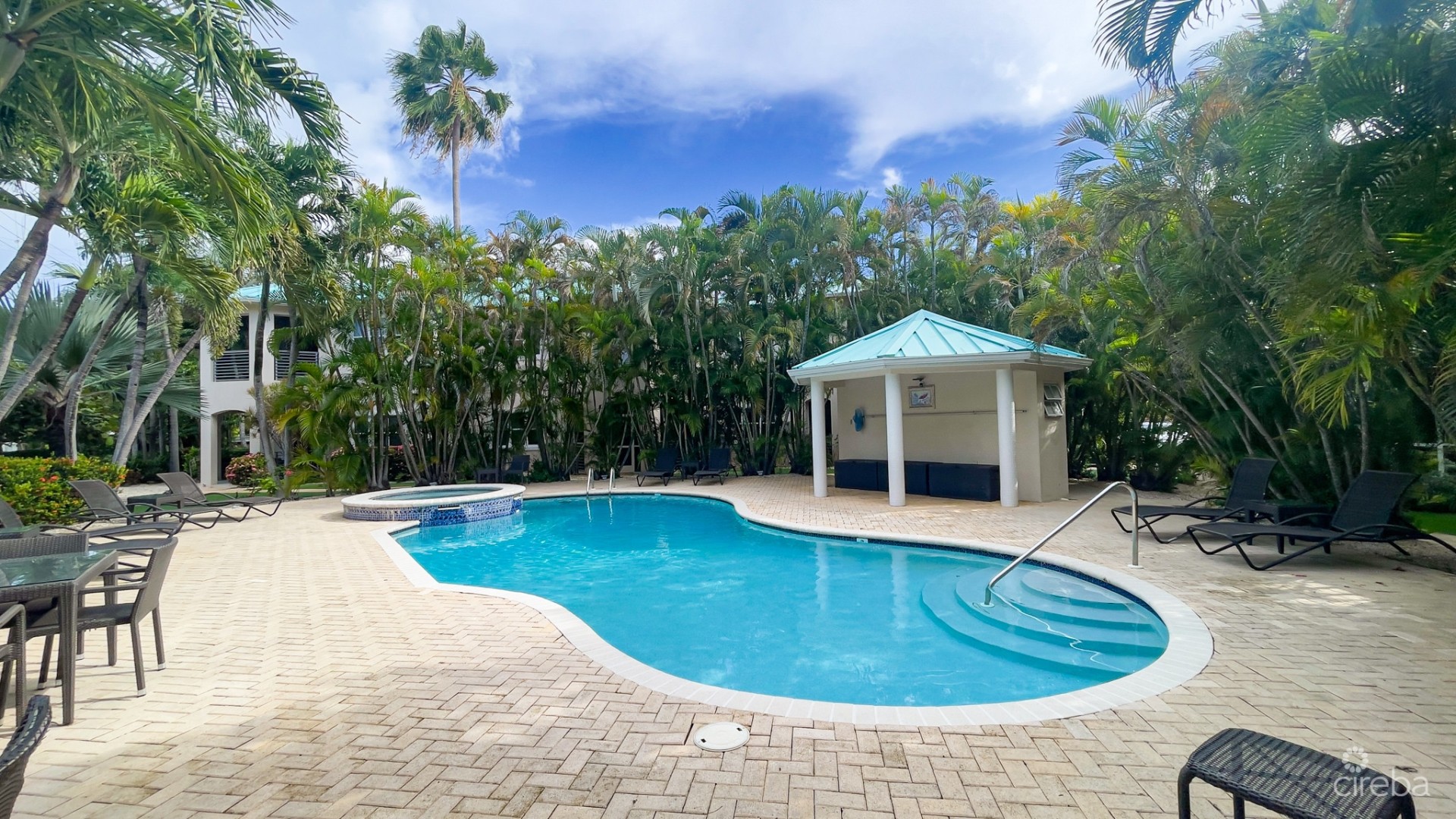 2 BED SOUTH SOUND TOWNHOME  GRAND PALMS 2 BED SOUTH SOUND TOWNHOME  GRAND PALMS