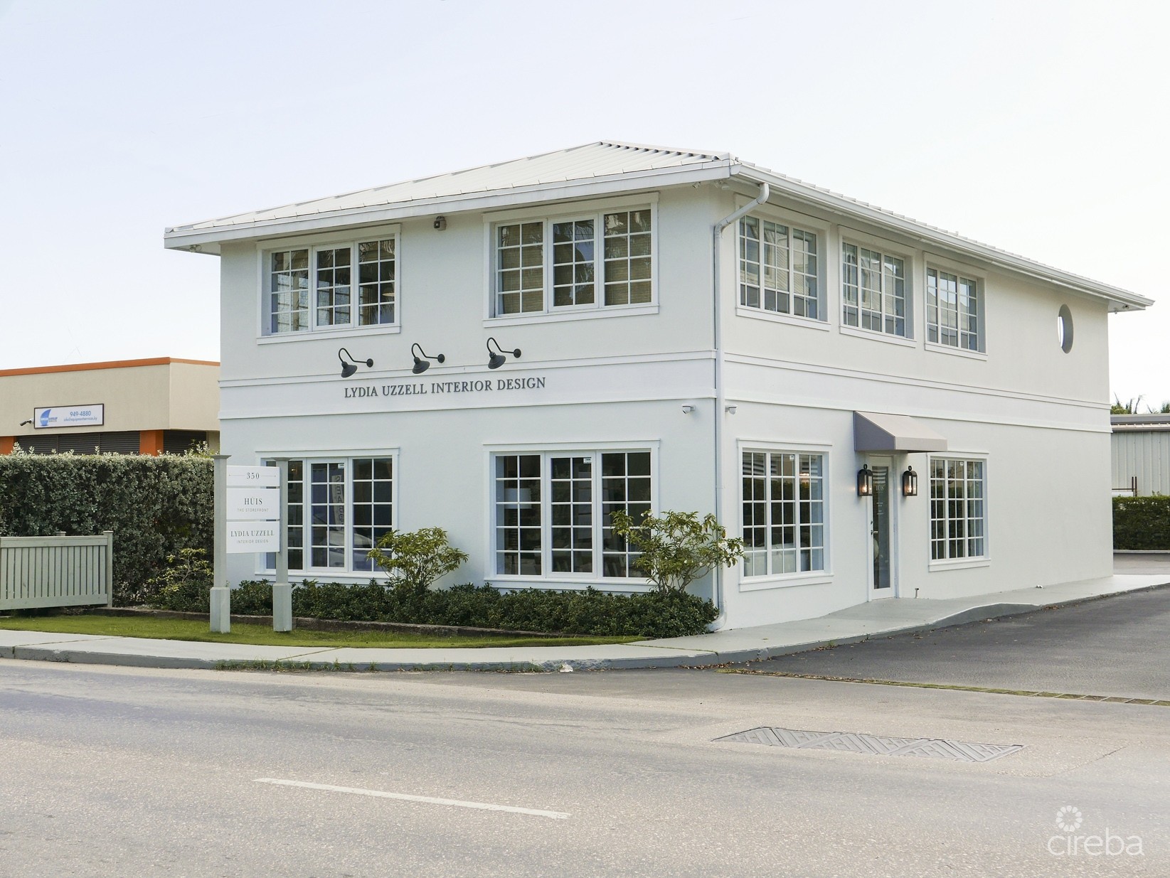 HUIS BUILDING | PRIME SHEDDEN ROAD LOCATION