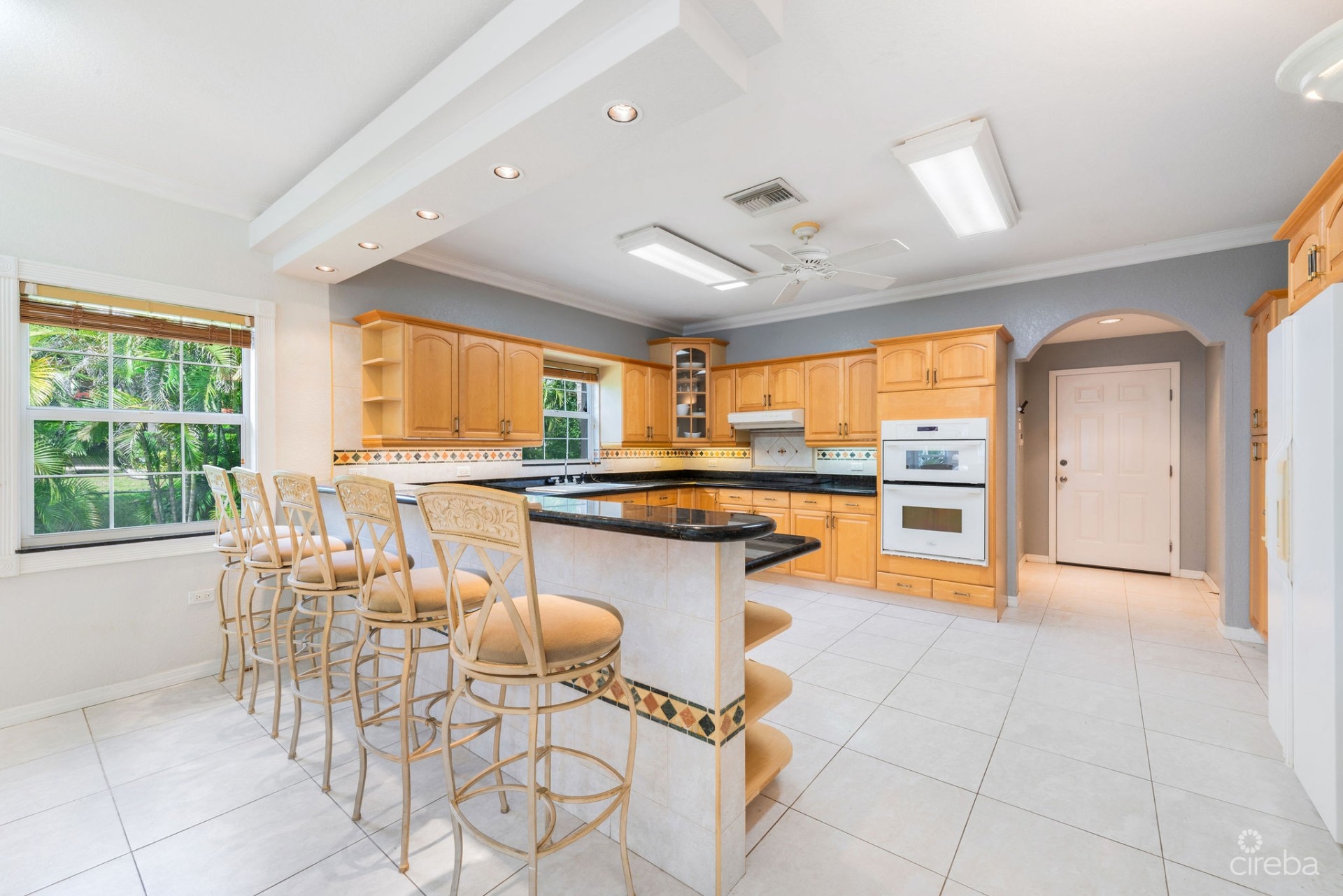 75 MIDSUMMER DRIVE SINGLE FAMILY HOME