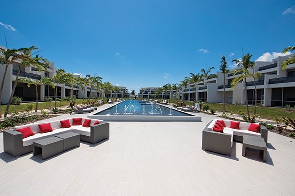 Vela 4 Bed 4.5 Bath Fully Furnished