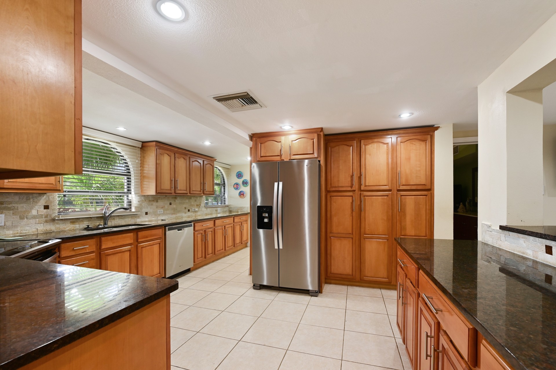 Lime Tree Bay - Smb Corridor 3 Bedroom