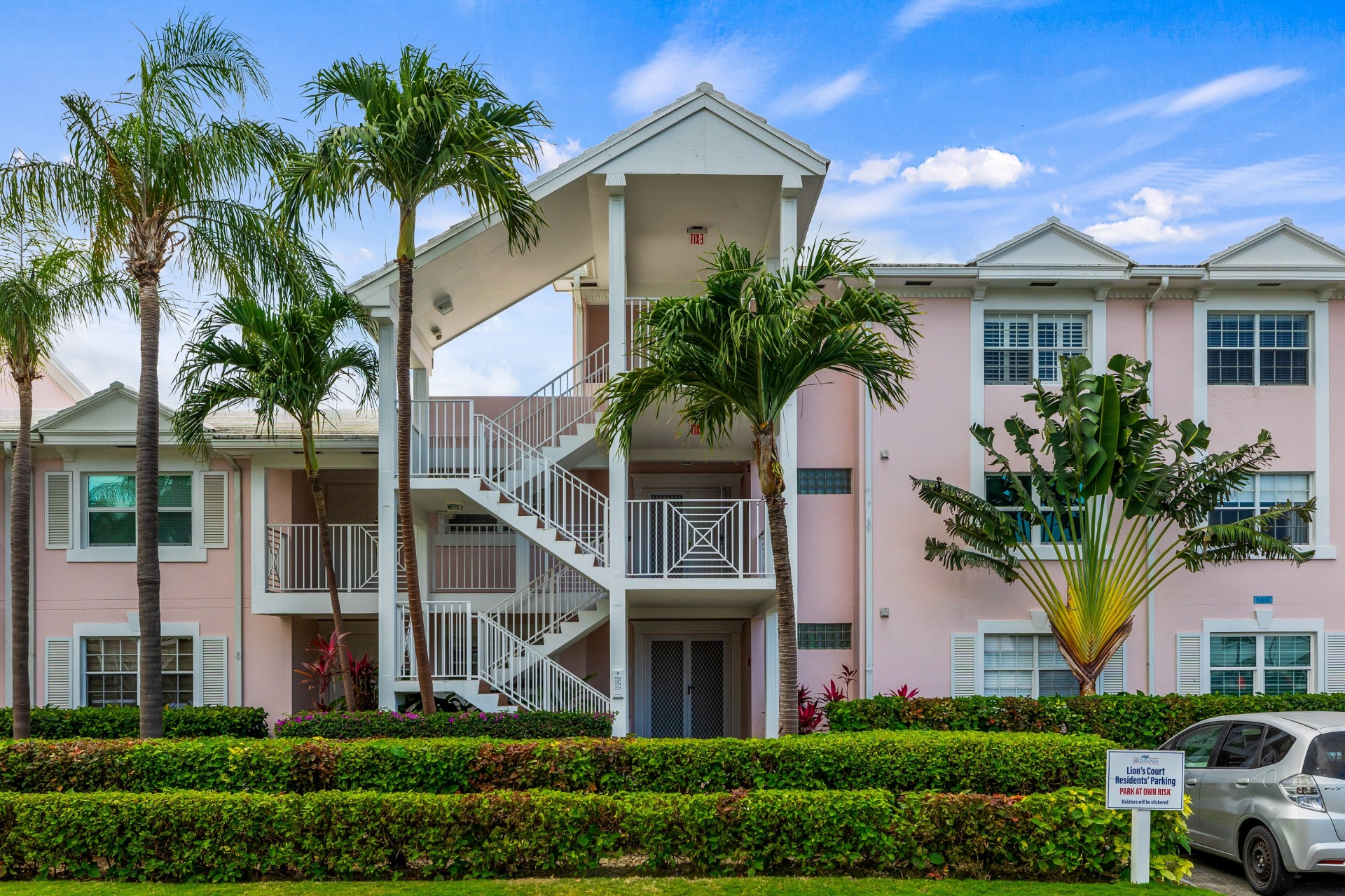 Britannia, Lions Court, Penthouse