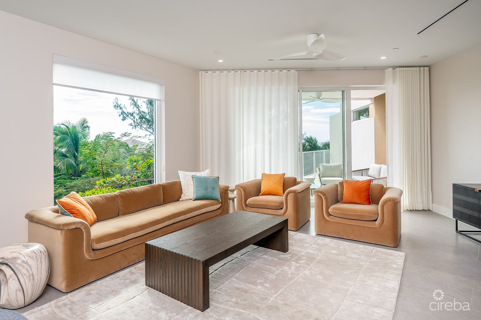 POINT WEST PENTHOUSE #20 - ONE BED GARDEN VIEW