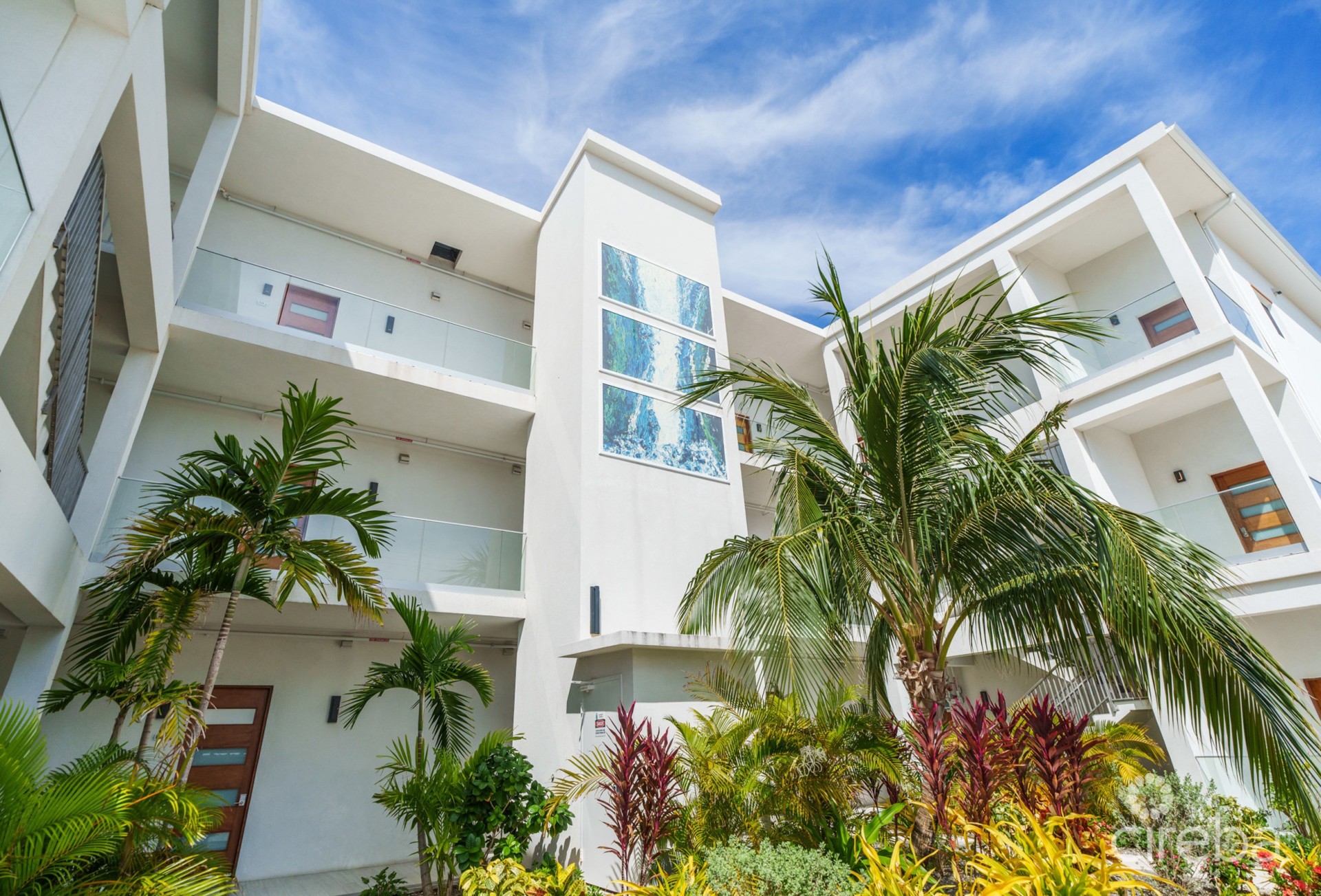 LIGHTHOUSE POINT RESIDENCES - UNIT 101