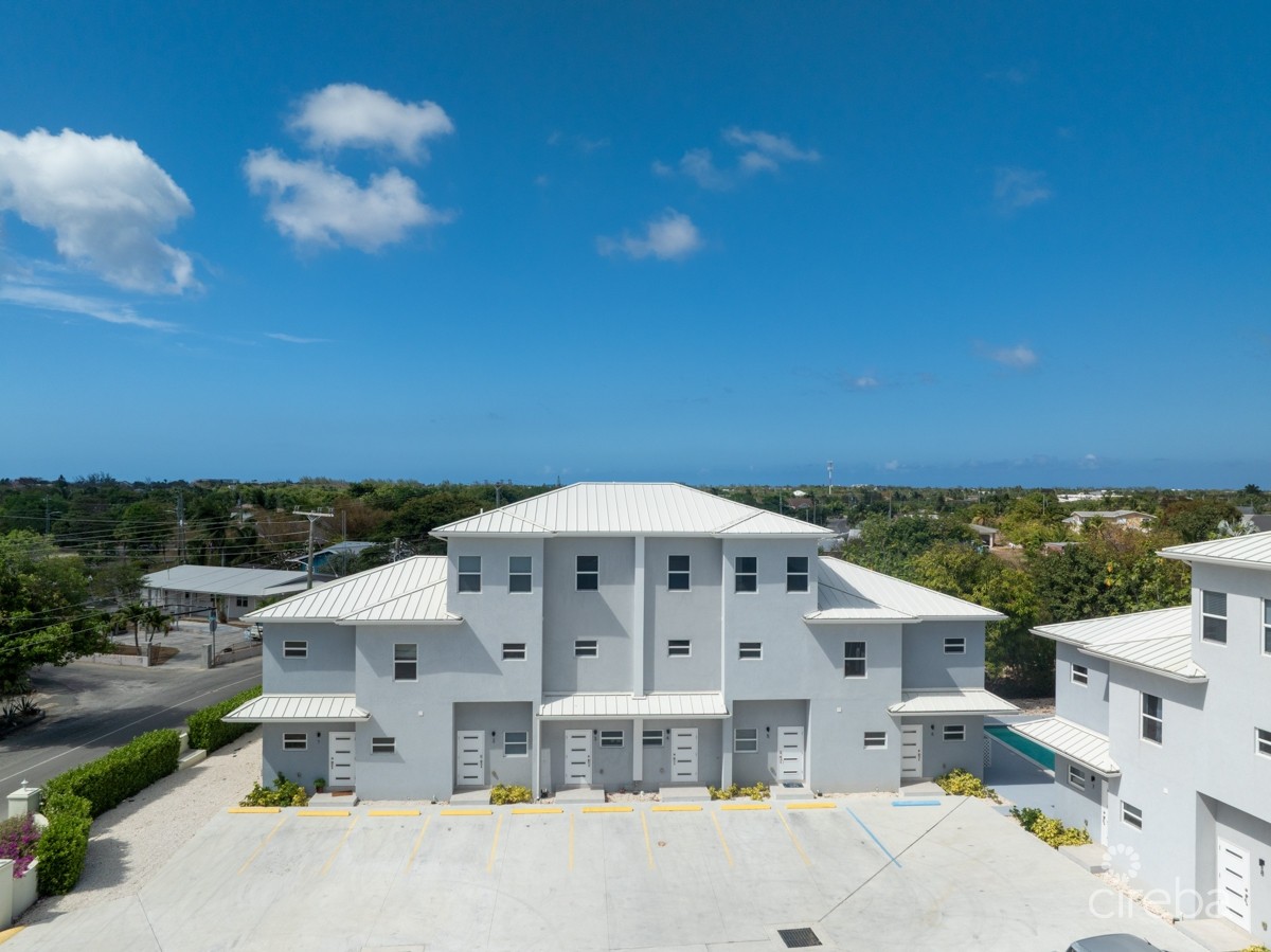 THE POINT AT WATERCOURSE #4