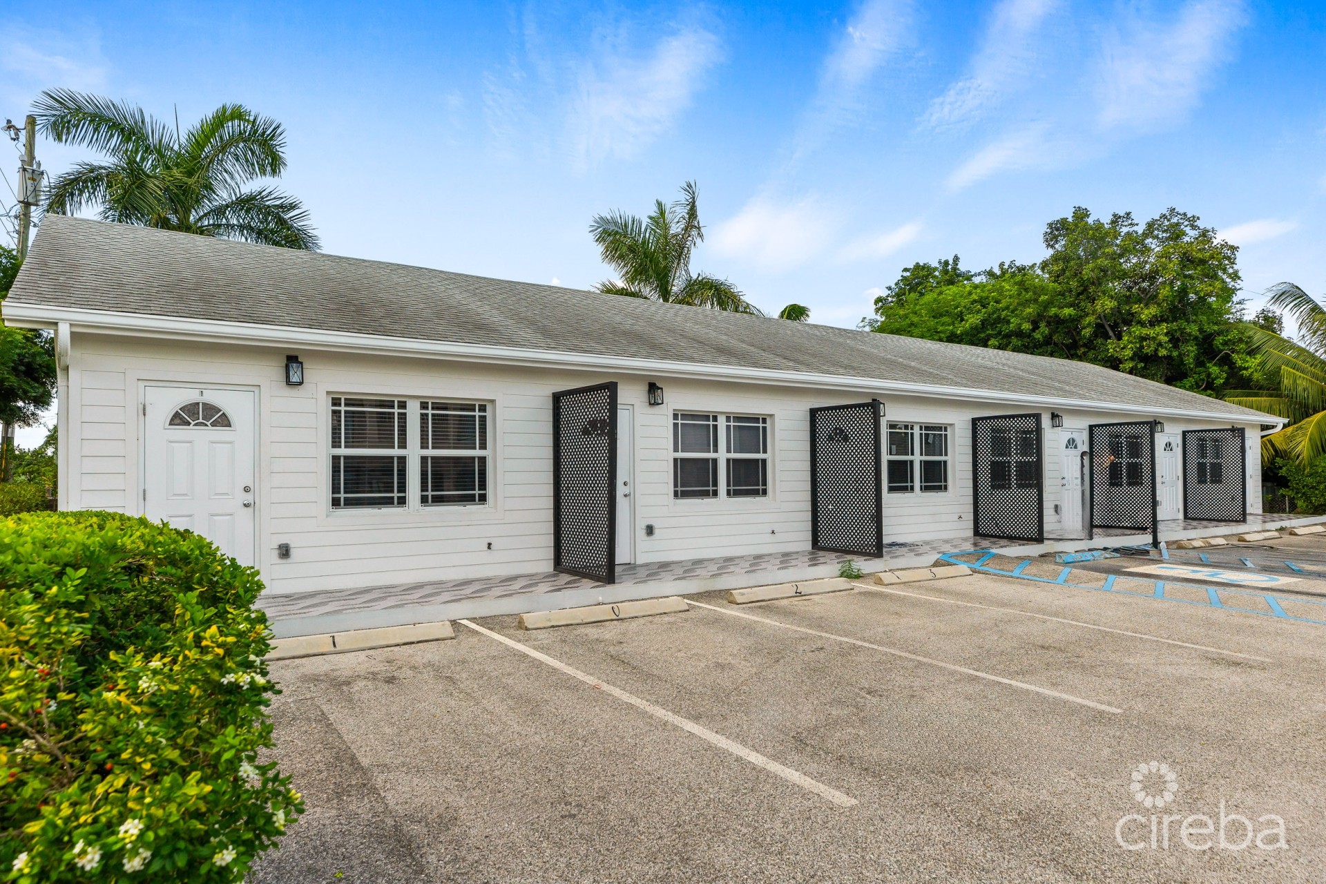 SANDSCAPE RESIDENCES #4