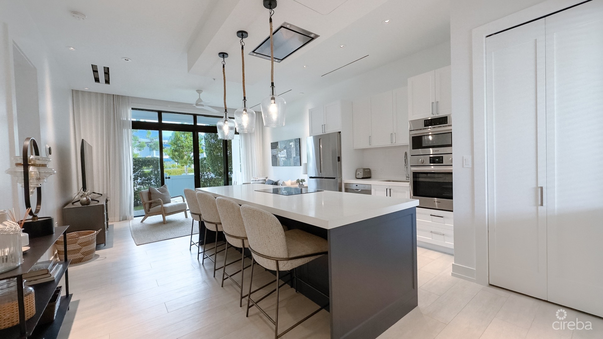 OLEA 1 BED, SEVEN MILE CORRIDOR