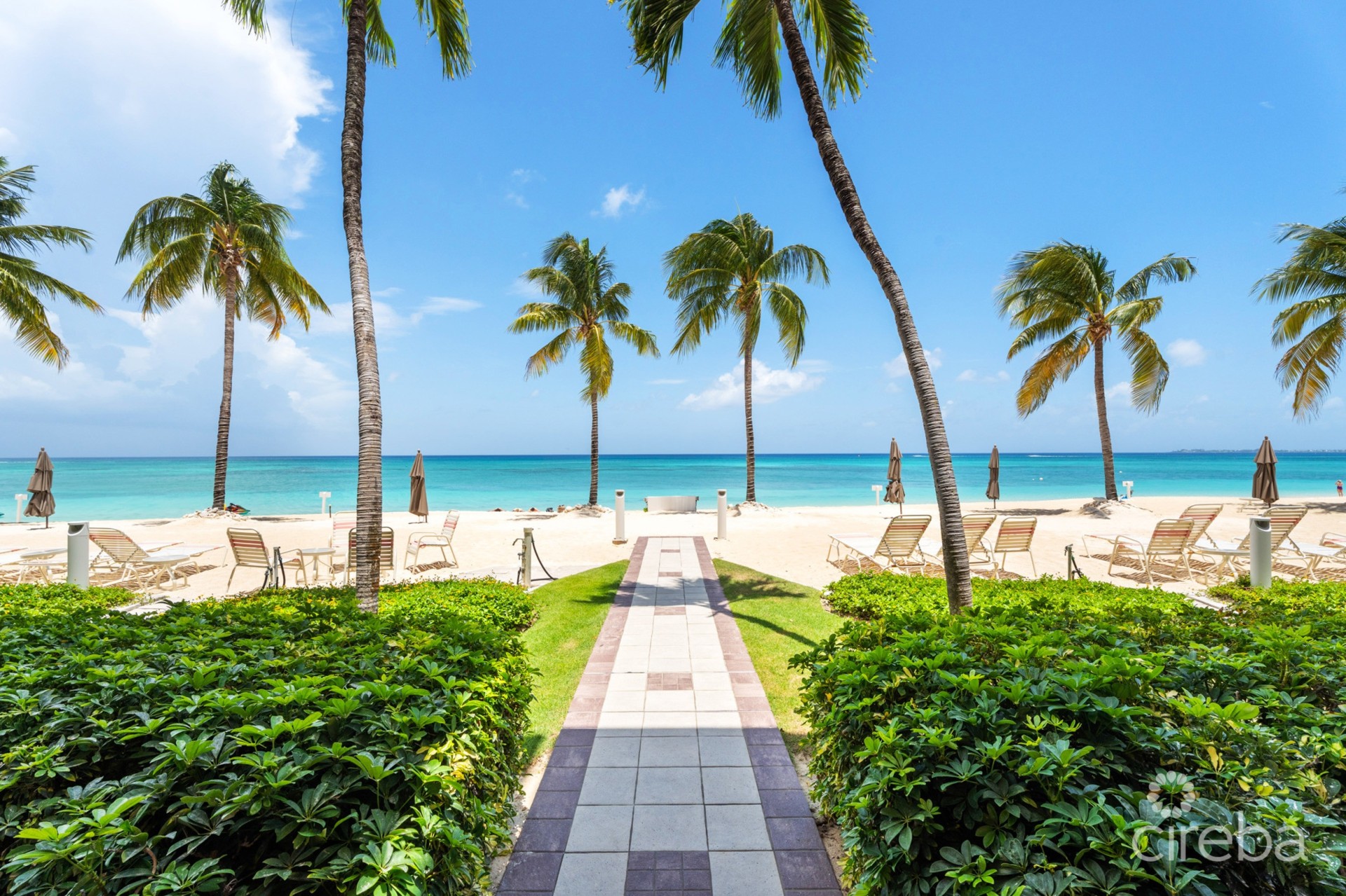 COLONIAL CLUB 18, SEVEN MILE BEACH