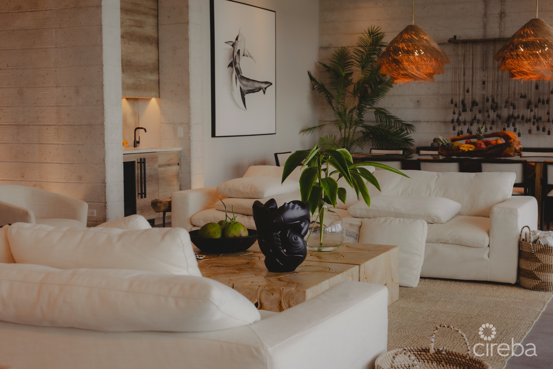 BELLA ROCCA ESTATE, EAST END LUXURY VILLA AND LAND PARCEL