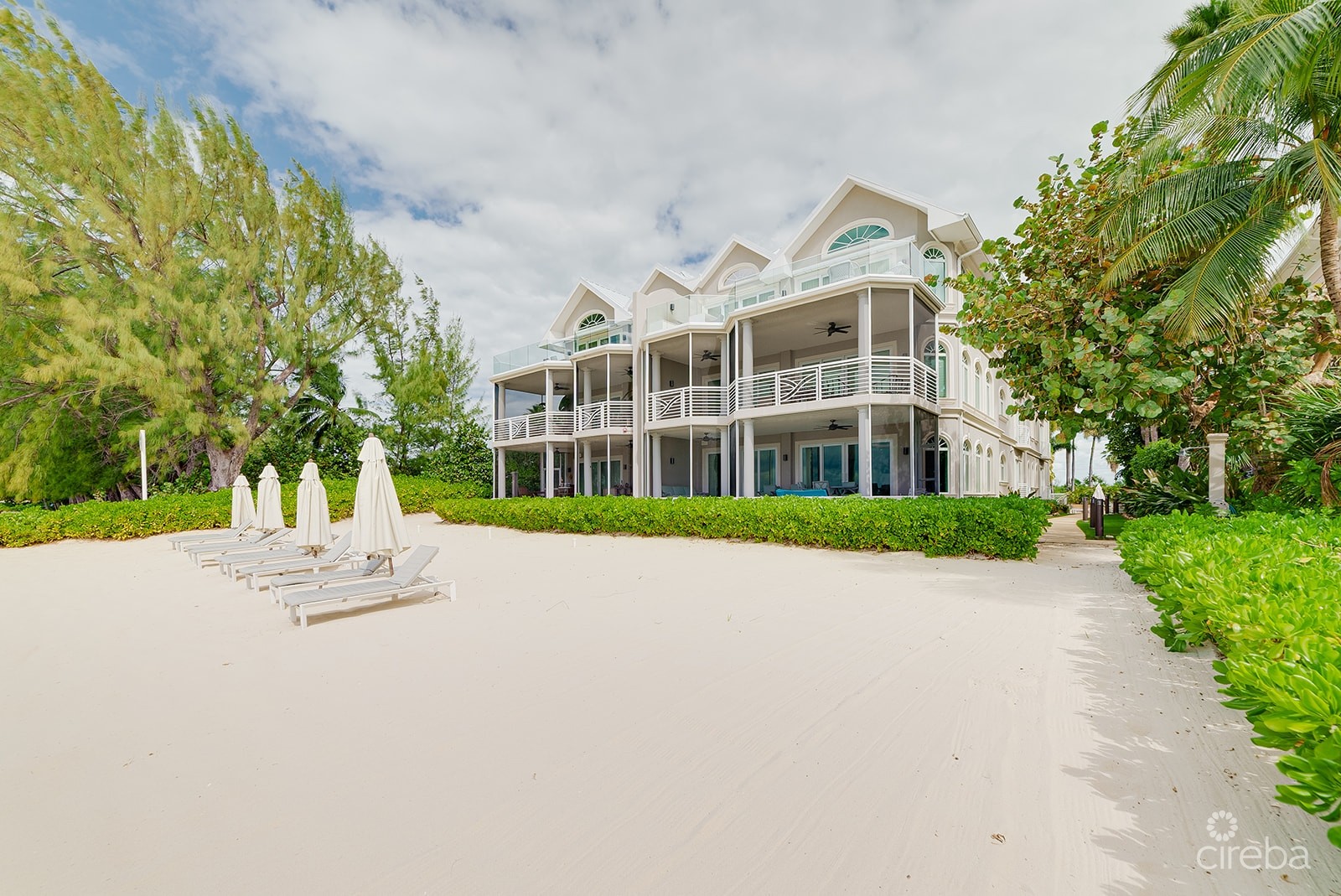 LUXURY SEVEN MILE BEACH CONDO - MANDALAY UNIT ONE