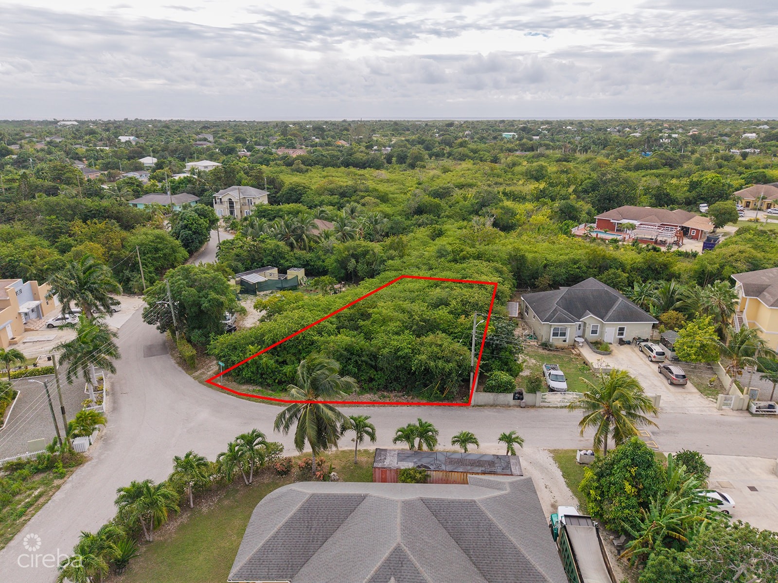 LUSH CORNER RESIDENTIAL LOT - LOWER VALLEY