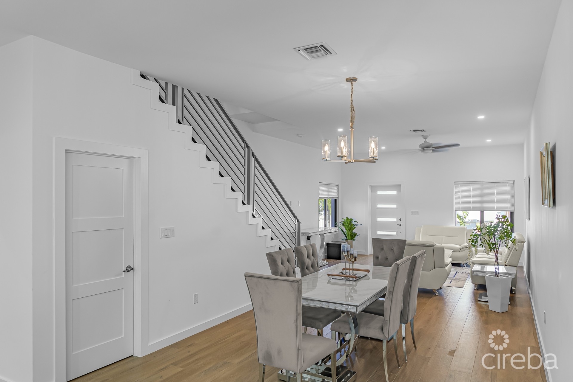 SPACIOUS MODERN 4BR W/ EN-SUITES & BONUS ROOM - GATED COMMUNITY