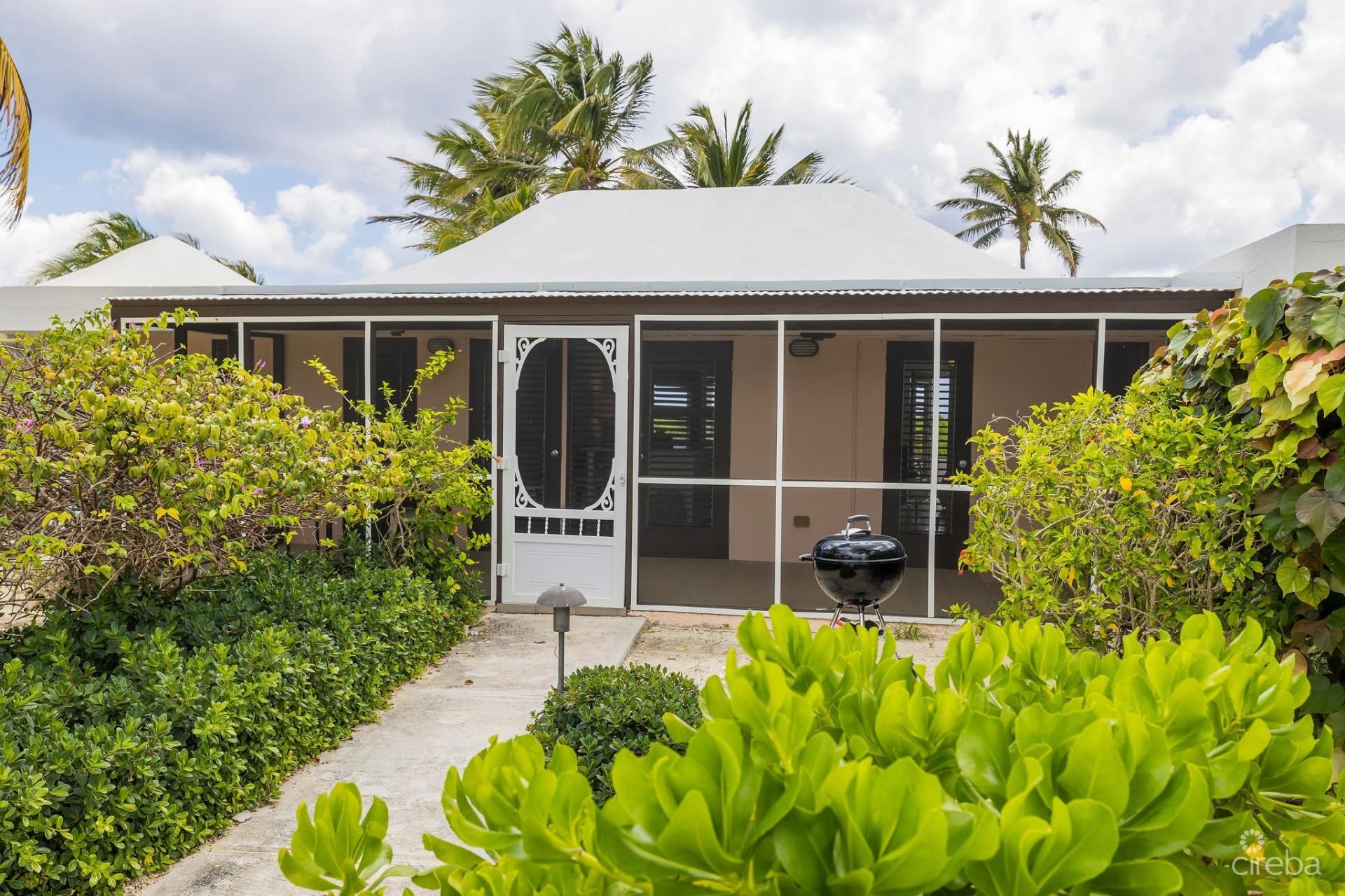 SEA LODGES 15 CAYMAN KAI