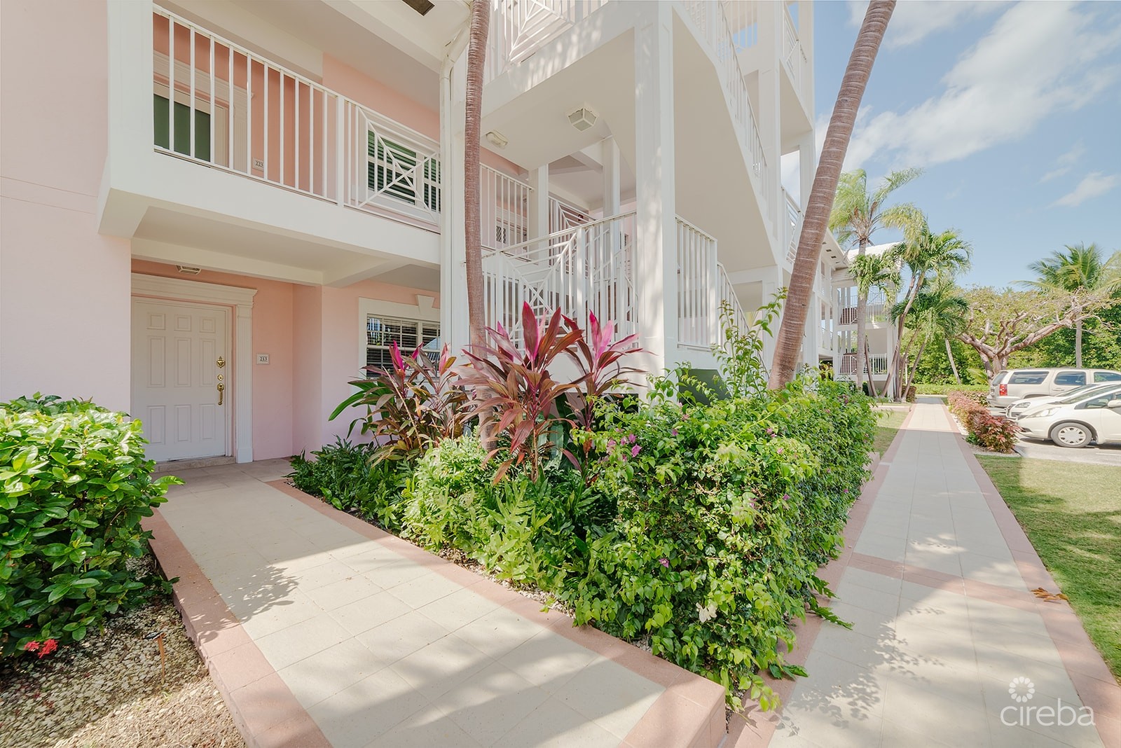 BRITANNIA LIONS COURT  UNIT #213 - 1-BEDROOM GARDEN VIEW CONDO