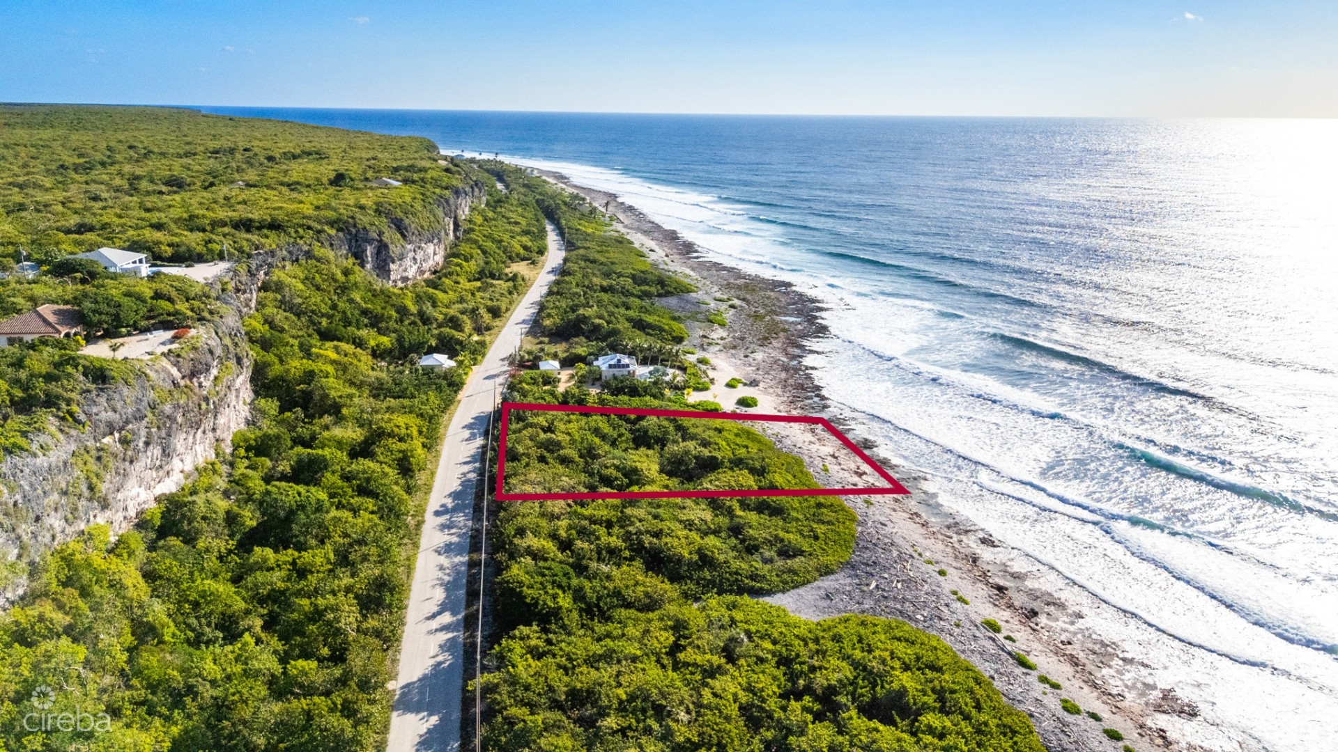 SOUTHSIDE EAST SANDY SEAFRONT LOT