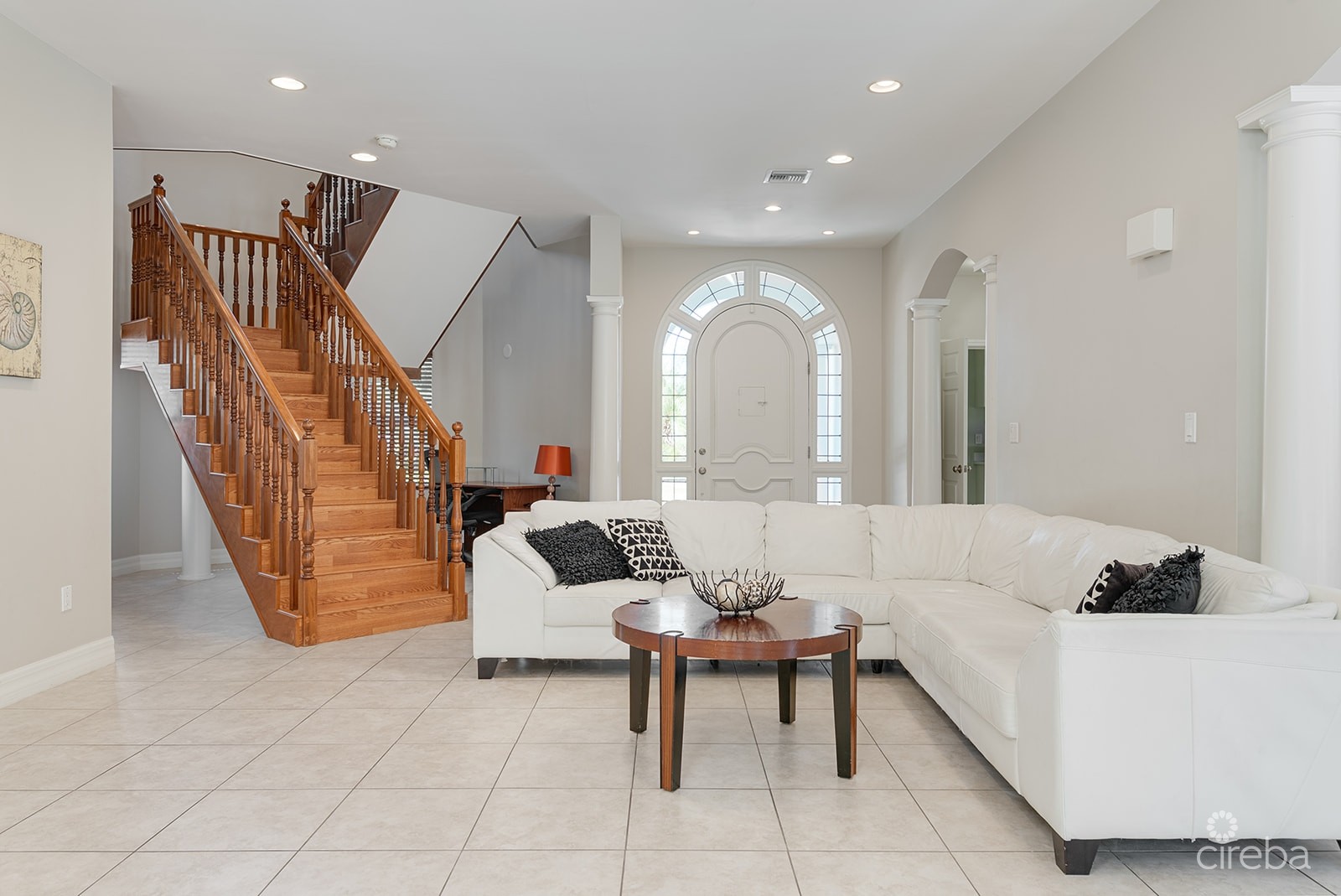 SOUTH SOUND 4 BED SINGLE FAMILY HOME W/ POOL IN GATED COMMUNITY