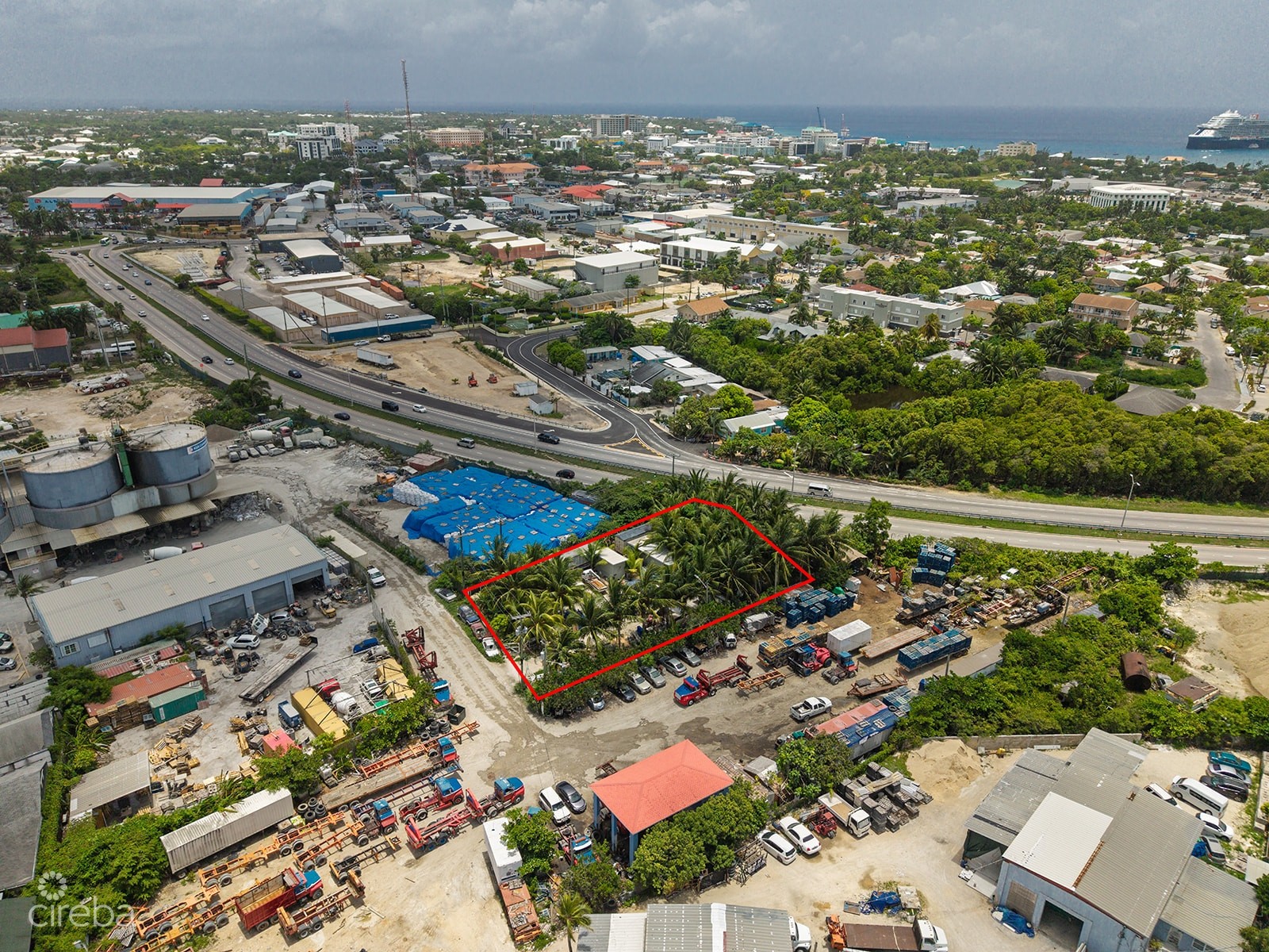 HEAVY INDUSTRIAL - 0.50 ACRES ON SEYMOUR DR