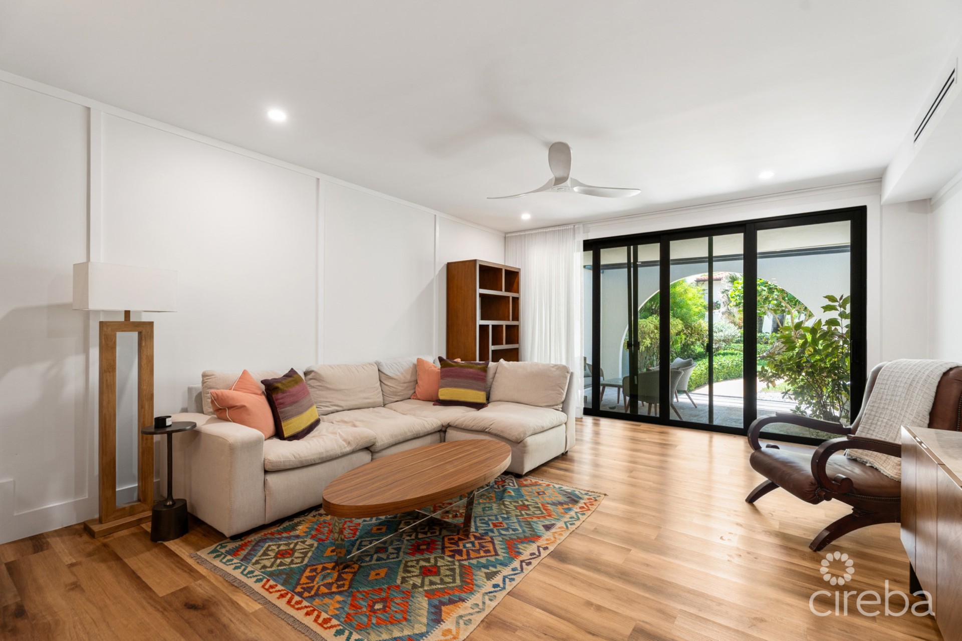 VILLA PAPPAGALLOS 4, WEST BAY RENOVATED CONDO
