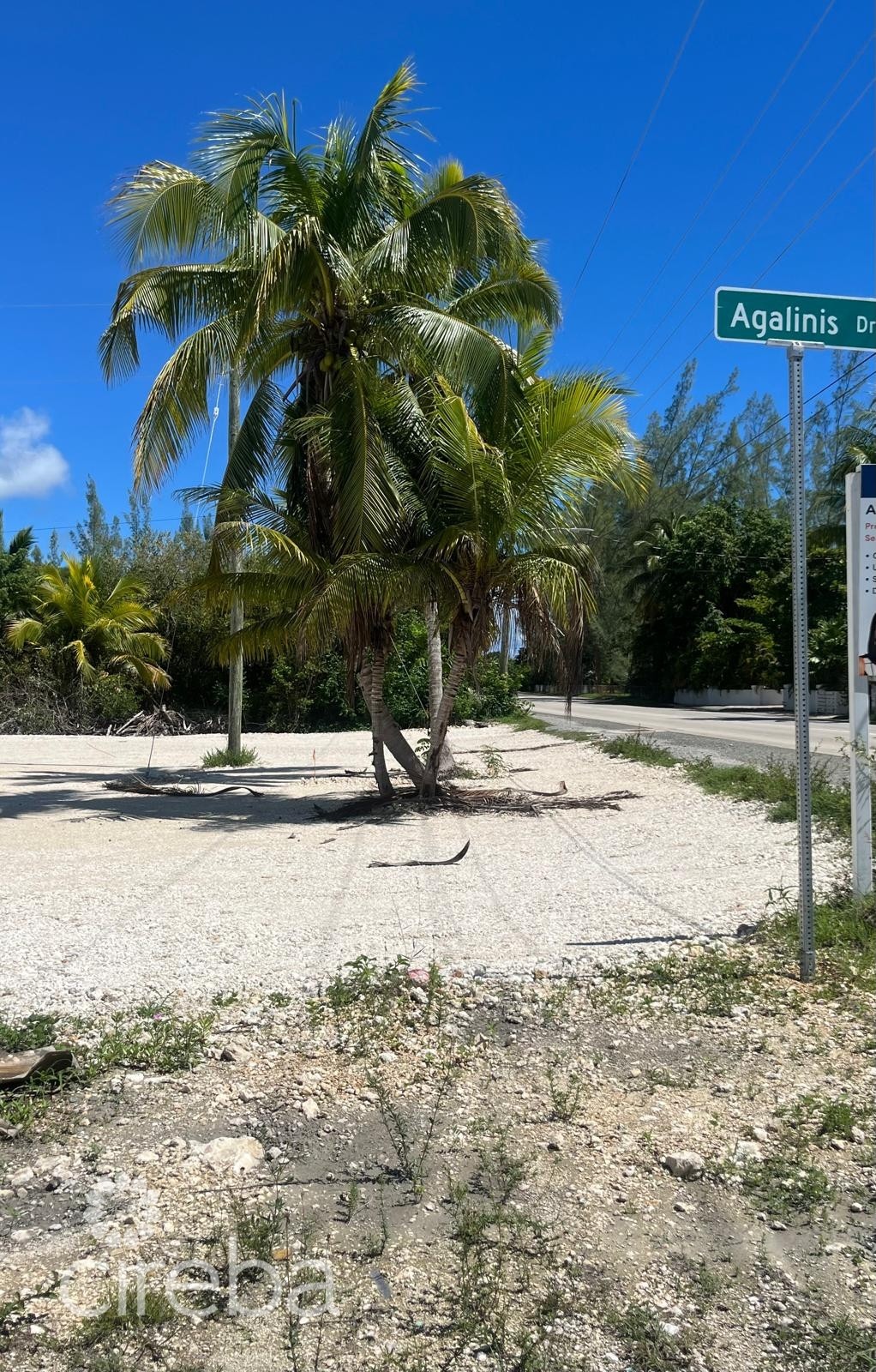 0.57 ACRE DEVELOPMENT LOT - SEAVIEW ROAD