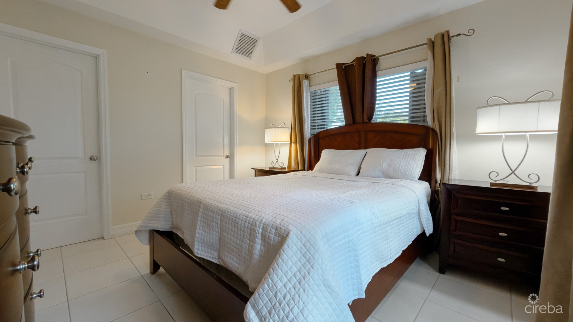 VALENCIA HEIGHTS 2 BED CONDO