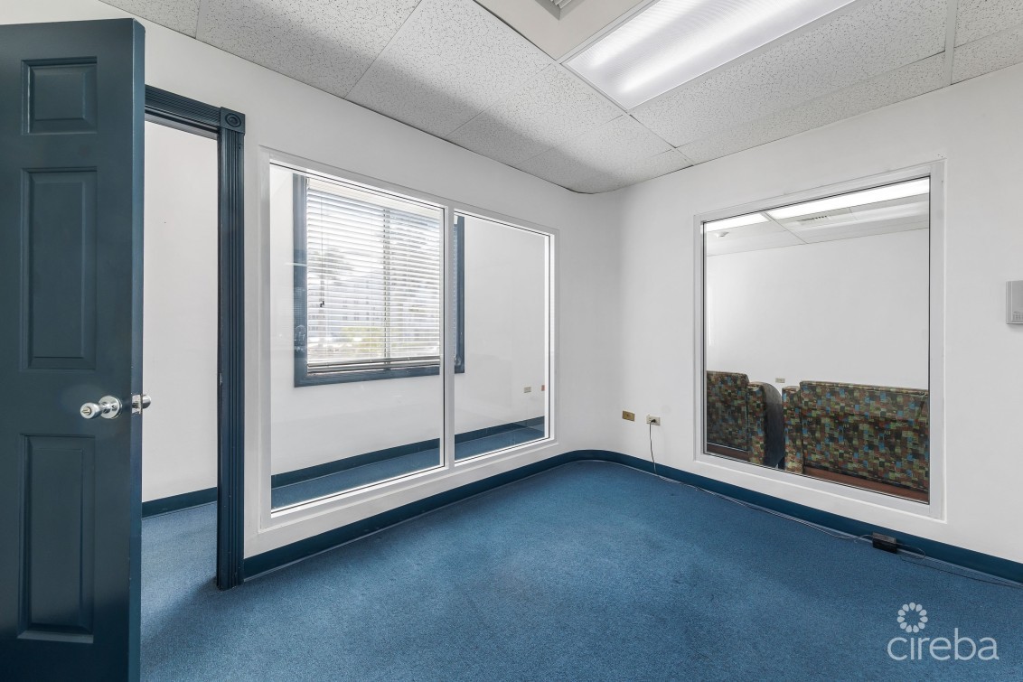 Fort Street - 2nd Floor Office Space - Central George Town - Inclusive Of Cam
