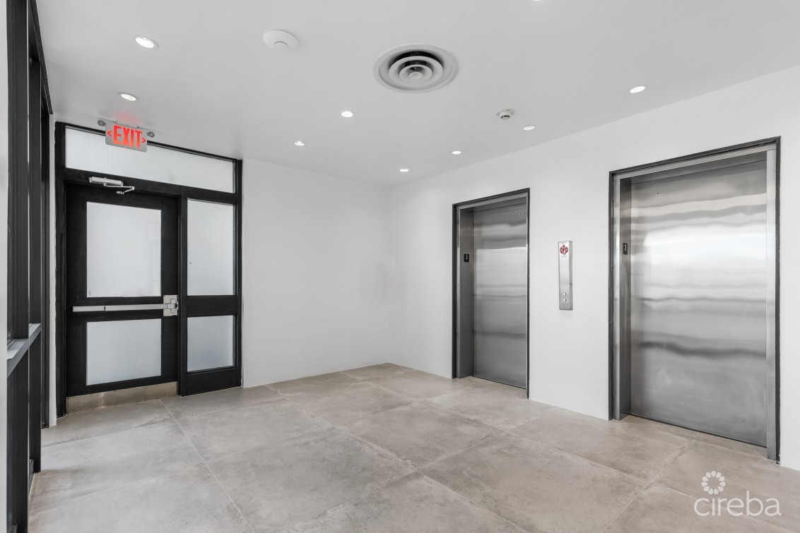 Monaco Chambers - Unit 304