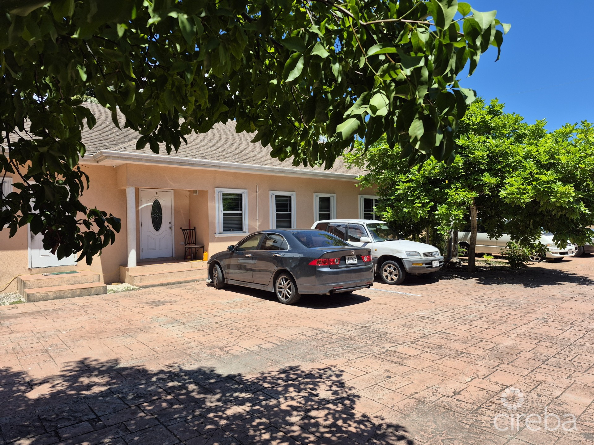 MOCKINGBIRD CRESCENT  SPOTTS NEWLANDS FOURPLEX
