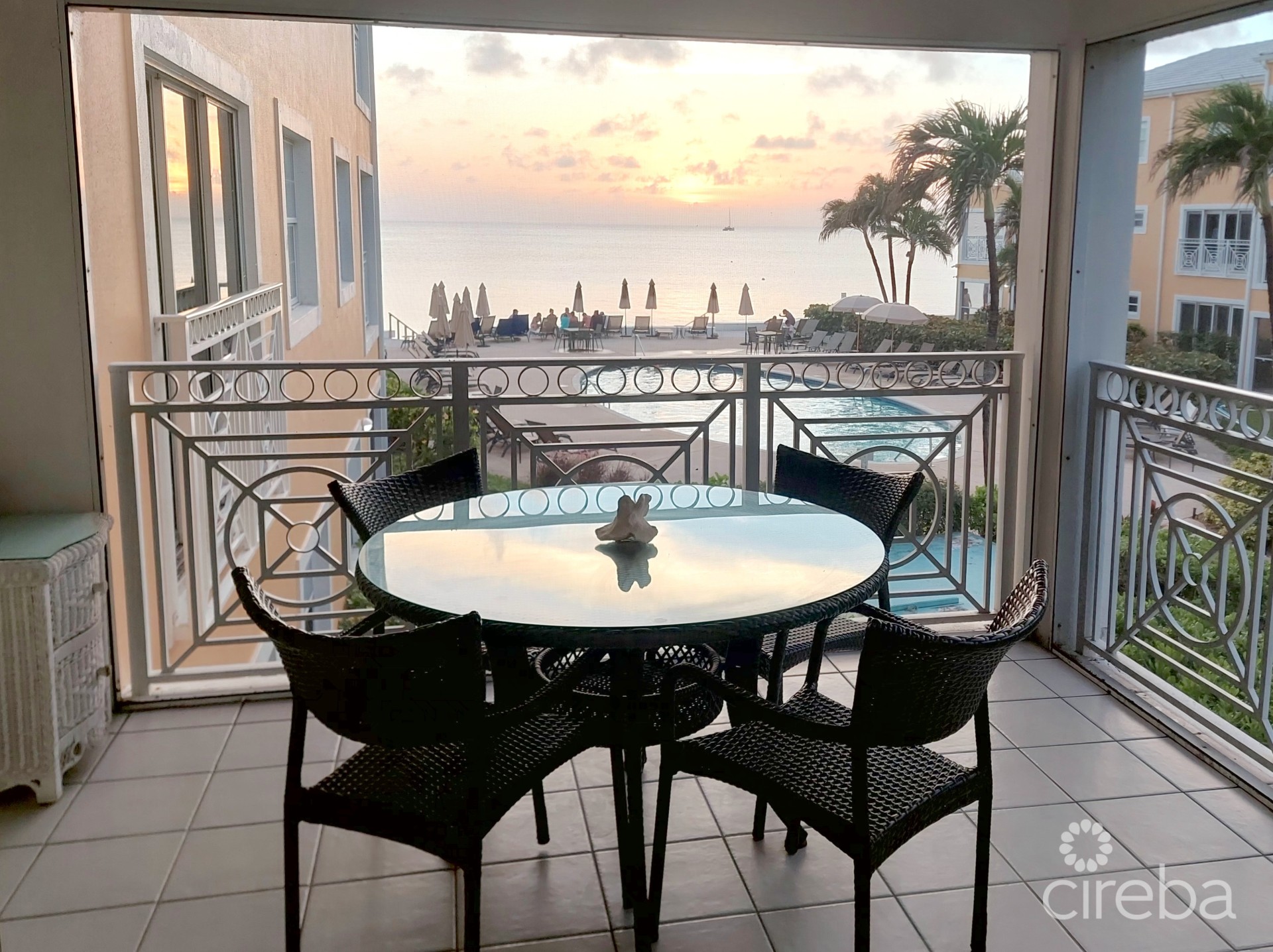 REGAL BEACH CLUB #124