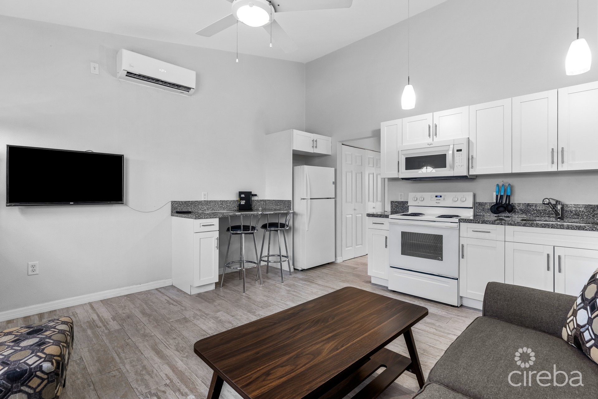 SANDSCAPE RESIDENCES #29