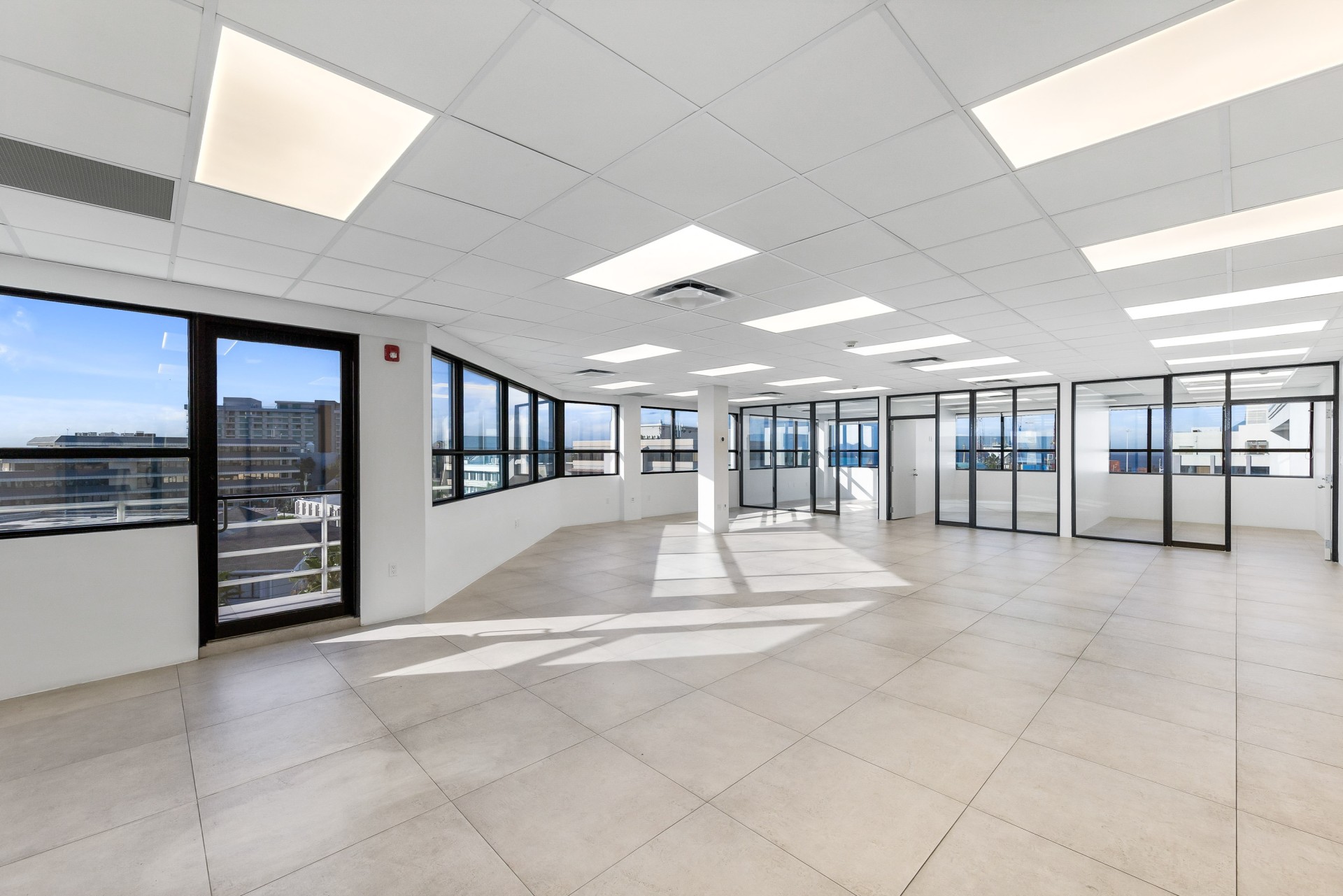Monaco Towers - Suite B - Tower Ii - 5th Floor