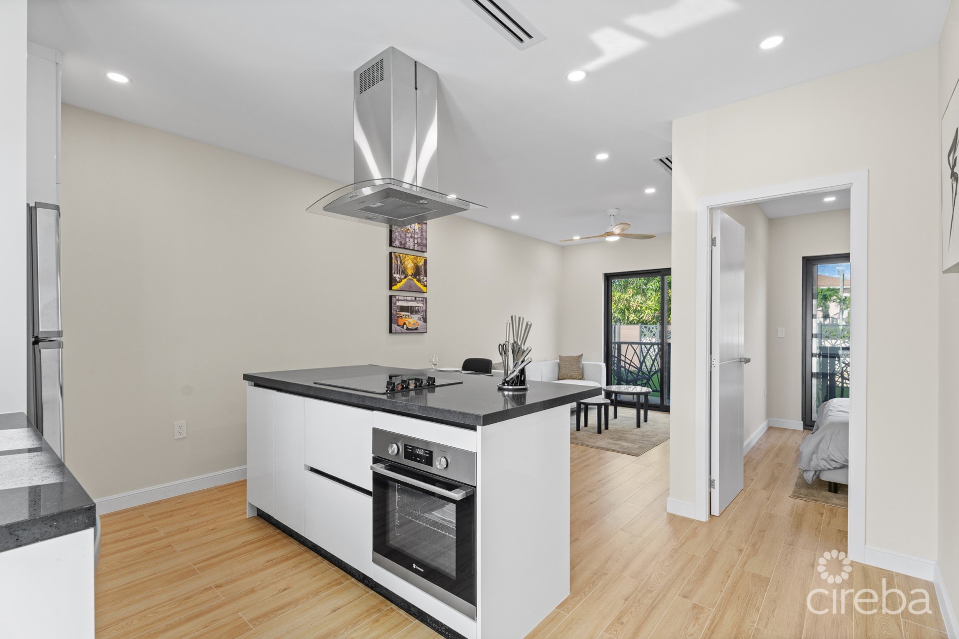 ARZA 1 BED/1 BATH COMPLETE TURN-KEY UNIT